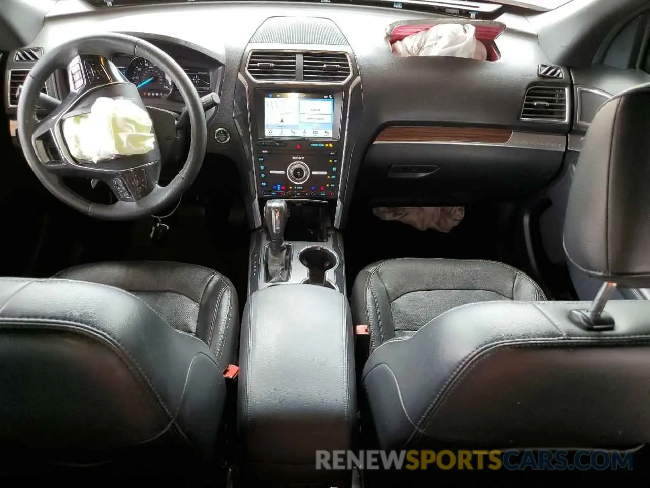 8 Photograph of a damaged car 1FM5K7F8XKGB43405 FORD EXPLORER 2019