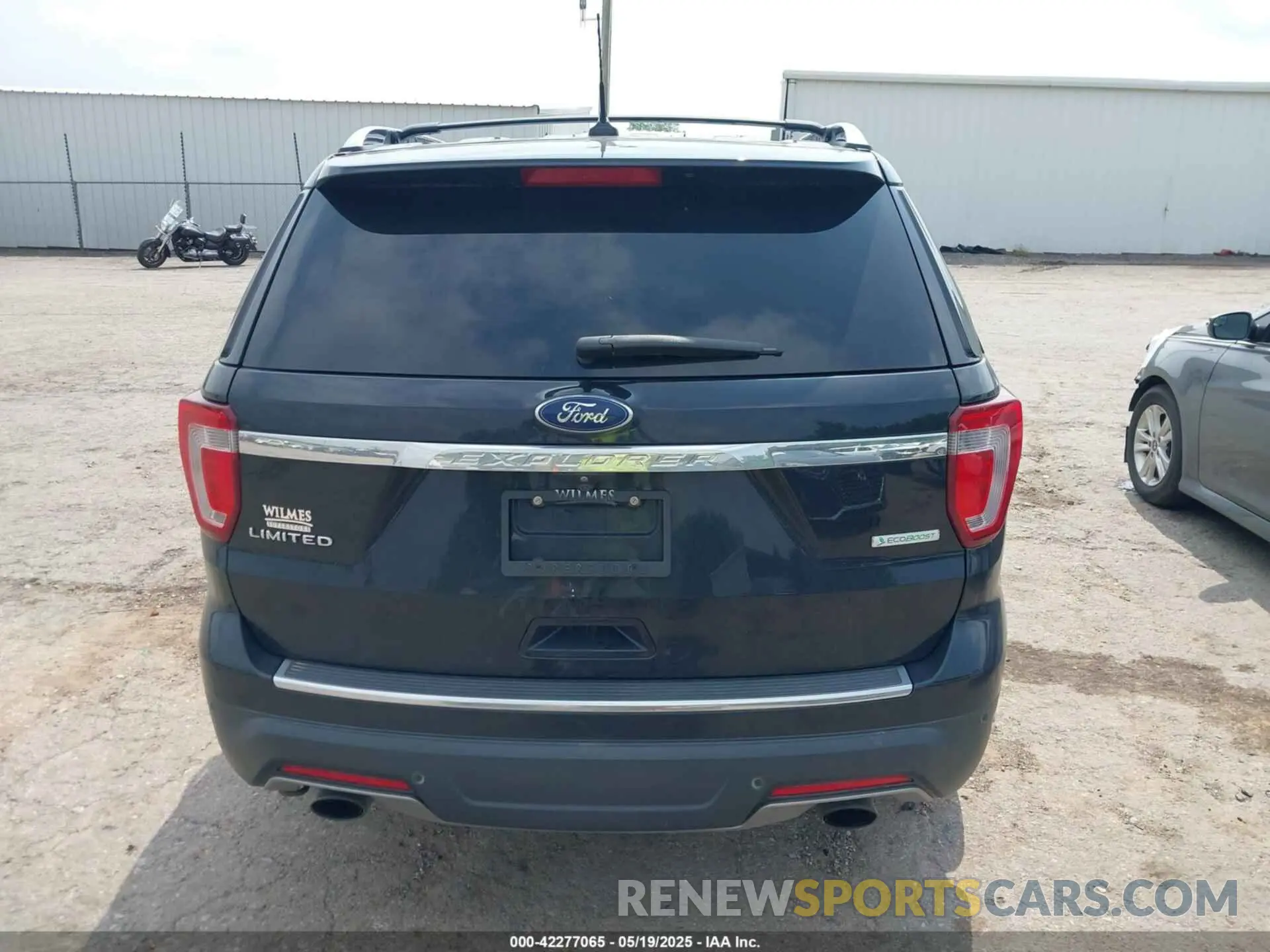 16 Photograph of a damaged car 1FM5K7FH0KGA72022 FORD EXPLORER 2019