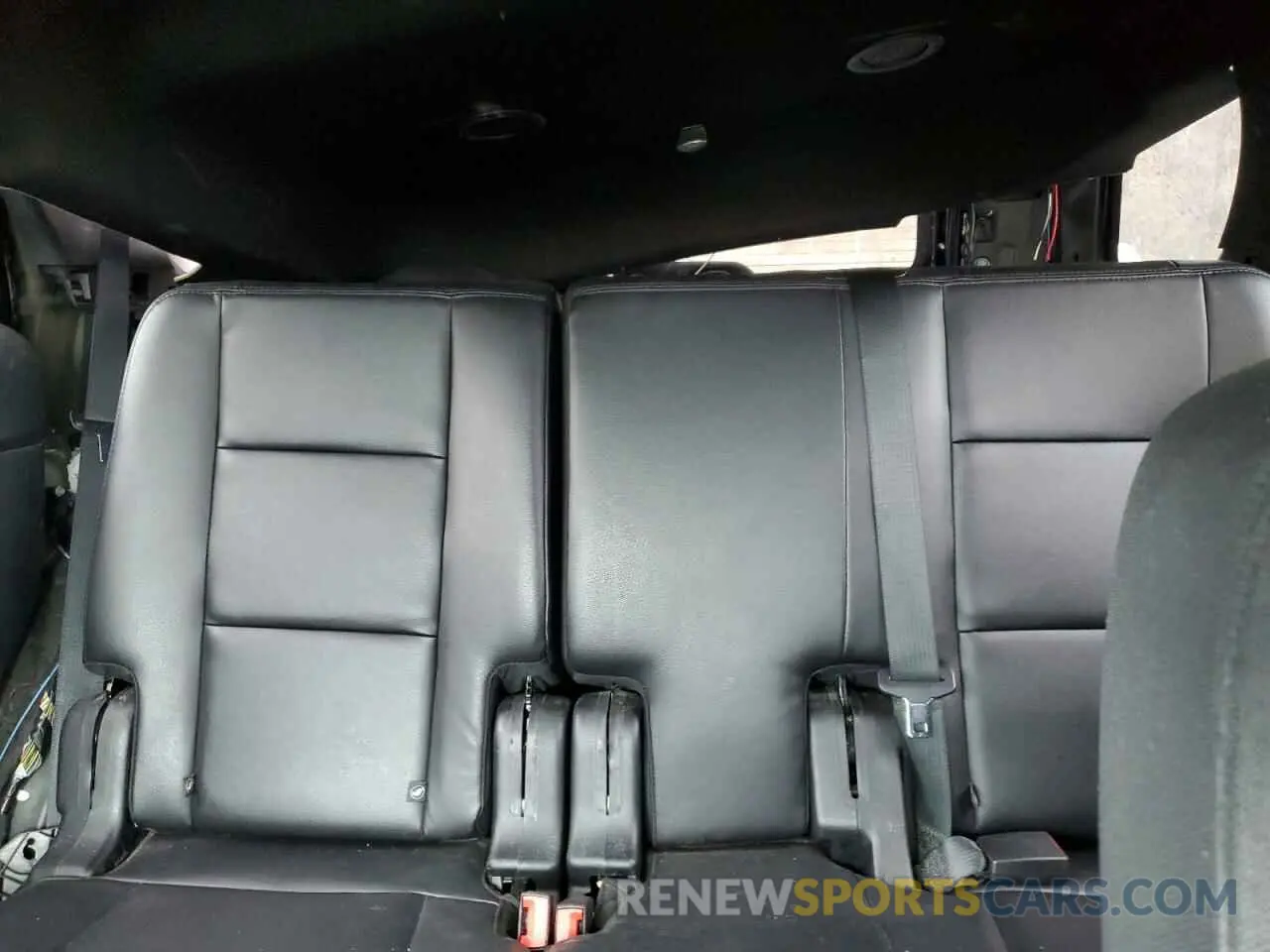 10 Photograph of a damaged car 1FM5K8AR0KGA17169 FORD EXPLORER 2019