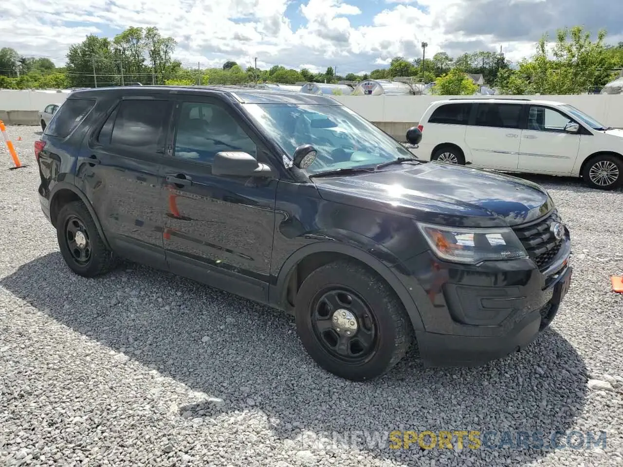 4 Photograph of a damaged car 1FM5K8AR1KGB44528 FORD EXPLORER 2019