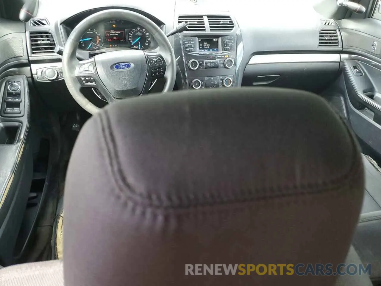 8 Photograph of a damaged car 1FM5K8AR1KGB44528 FORD EXPLORER 2019