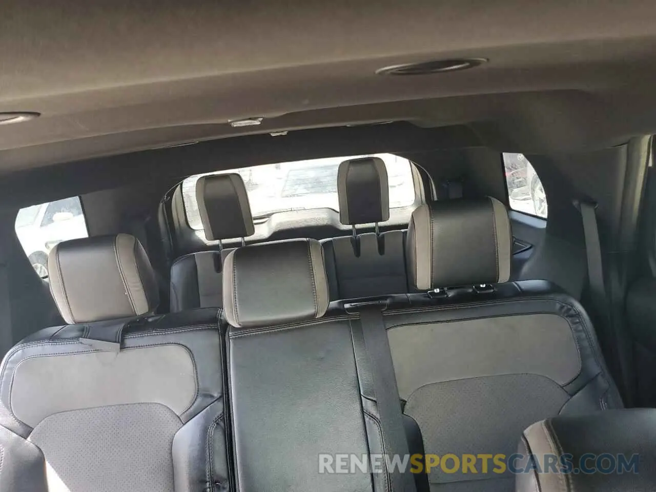10 Photograph of a damaged car 1FM5K8AR2KGB44330 FORD EXPLORER 2019