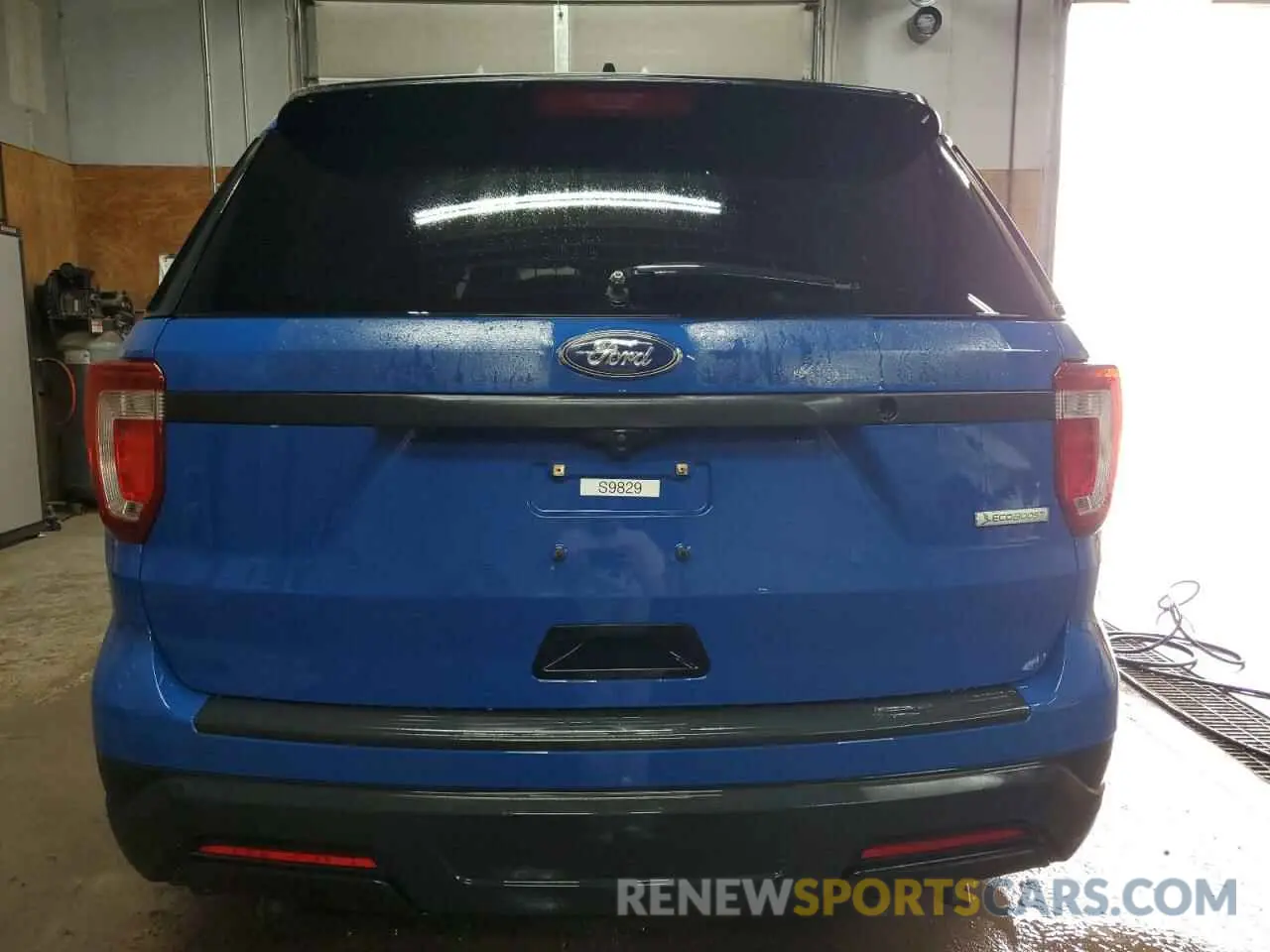 6 Photograph of a damaged car 1FM5K8AT5KGB15724 FORD EXPLORER 2019