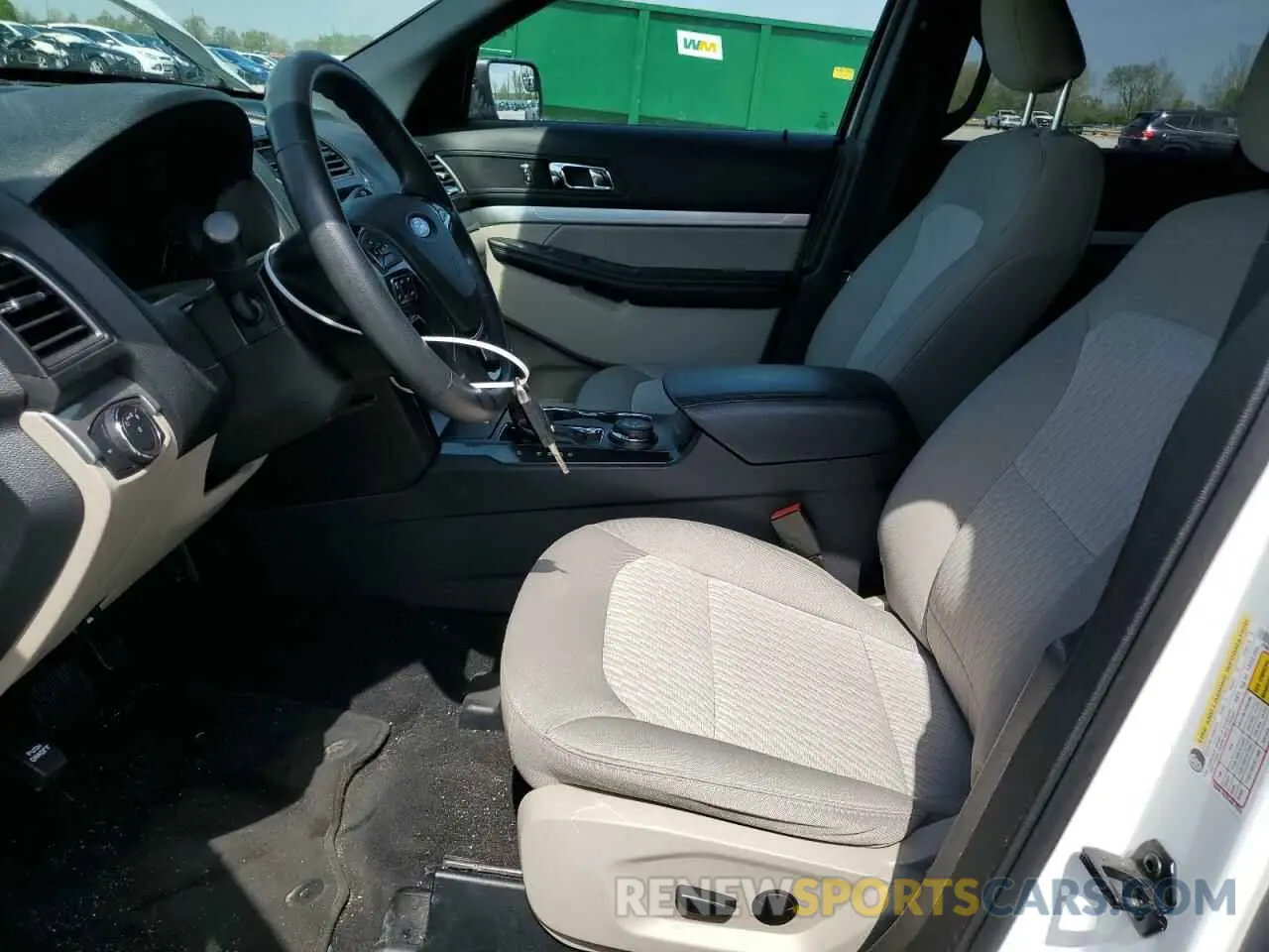 7 Photograph of a damaged car 1FM5K8B87KGA92697 FORD EXPLORER 2019
