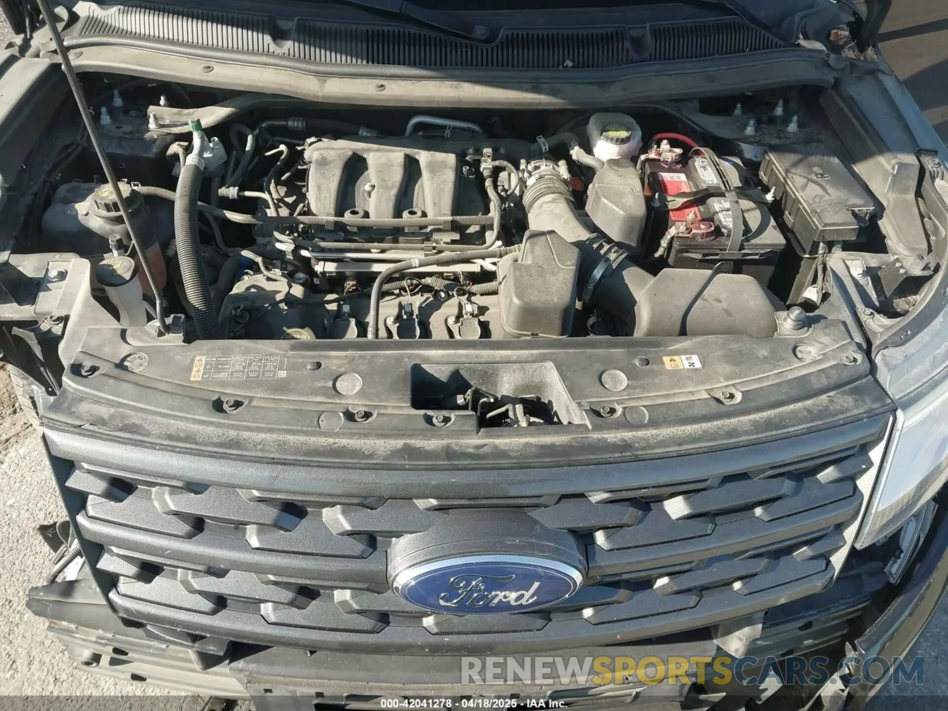 10 Photograph of a damaged car 1FM5K8D80KGA02948 FORD EXPLORER 2019