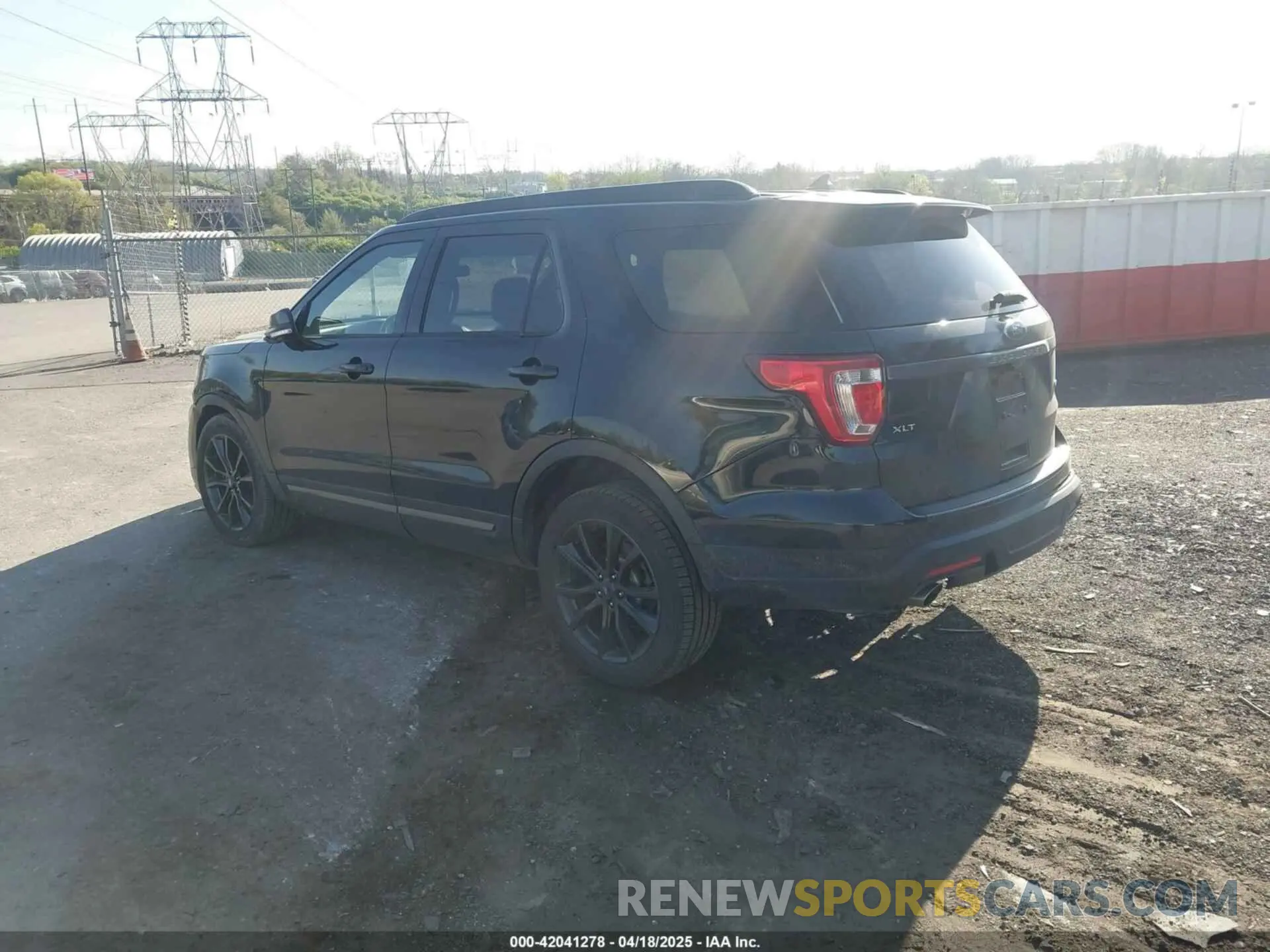 3 Photograph of a damaged car 1FM5K8D80KGA02948 FORD EXPLORER 2019