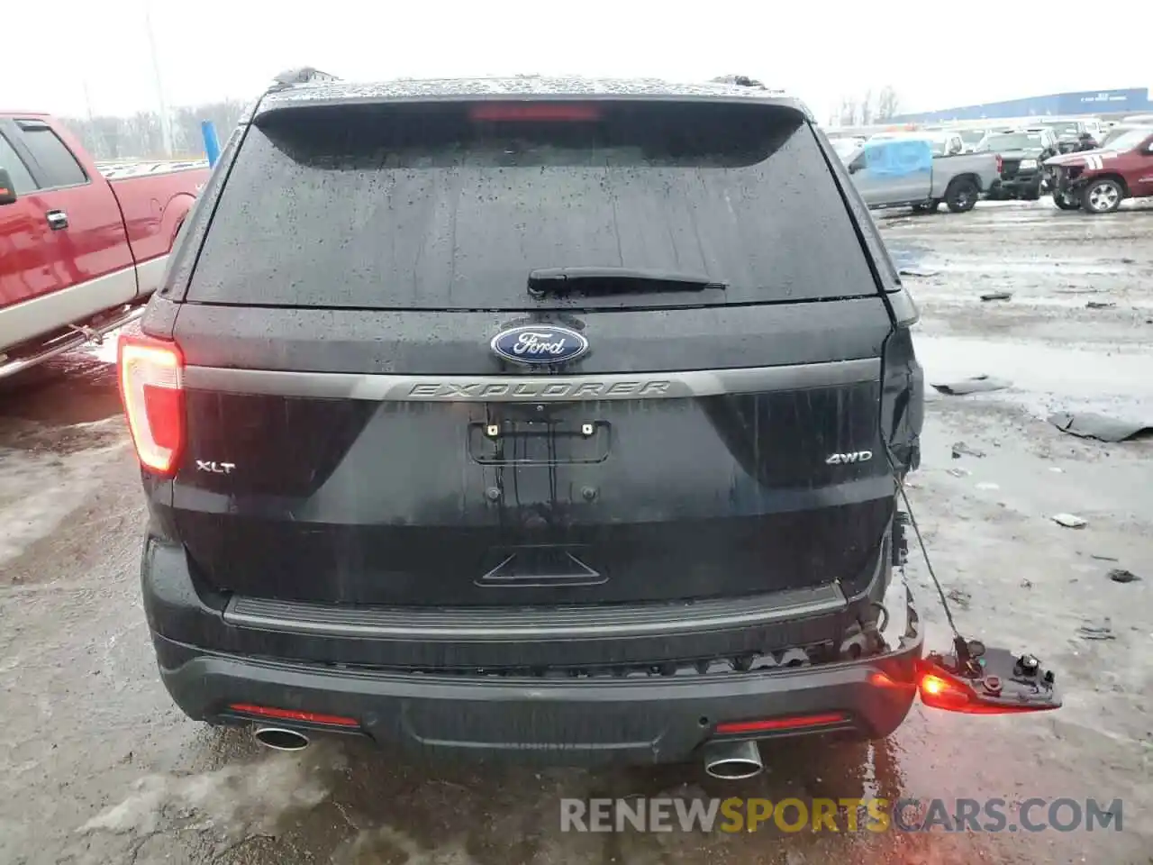 6 Photograph of a damaged car 1FM5K8D80KGA39286 FORD EXPLORER 2019