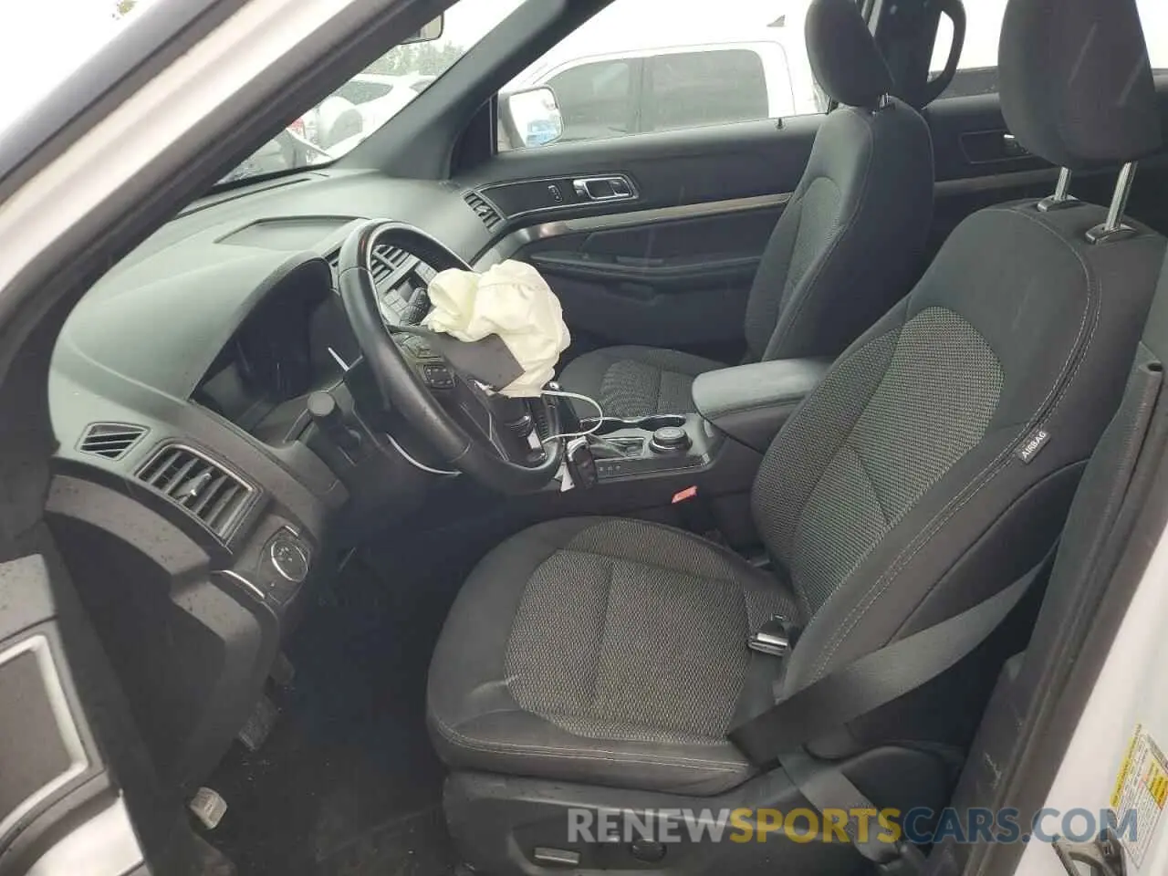 7 Photograph of a damaged car 1FM5K8D80KGA48540 FORD EXPLORER 2019