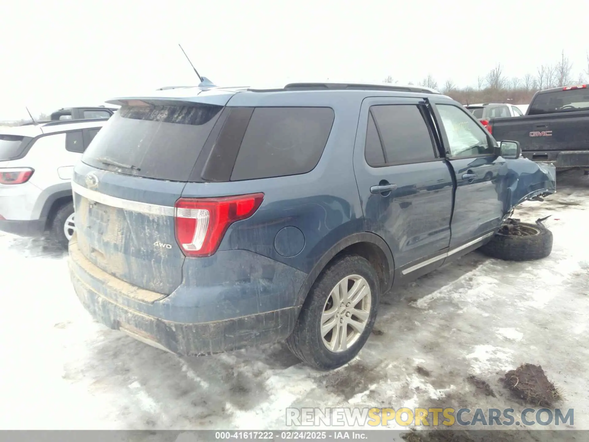 4 Photograph of a damaged car 1FM5K8D81KGA38437 FORD EXPLORER 2019