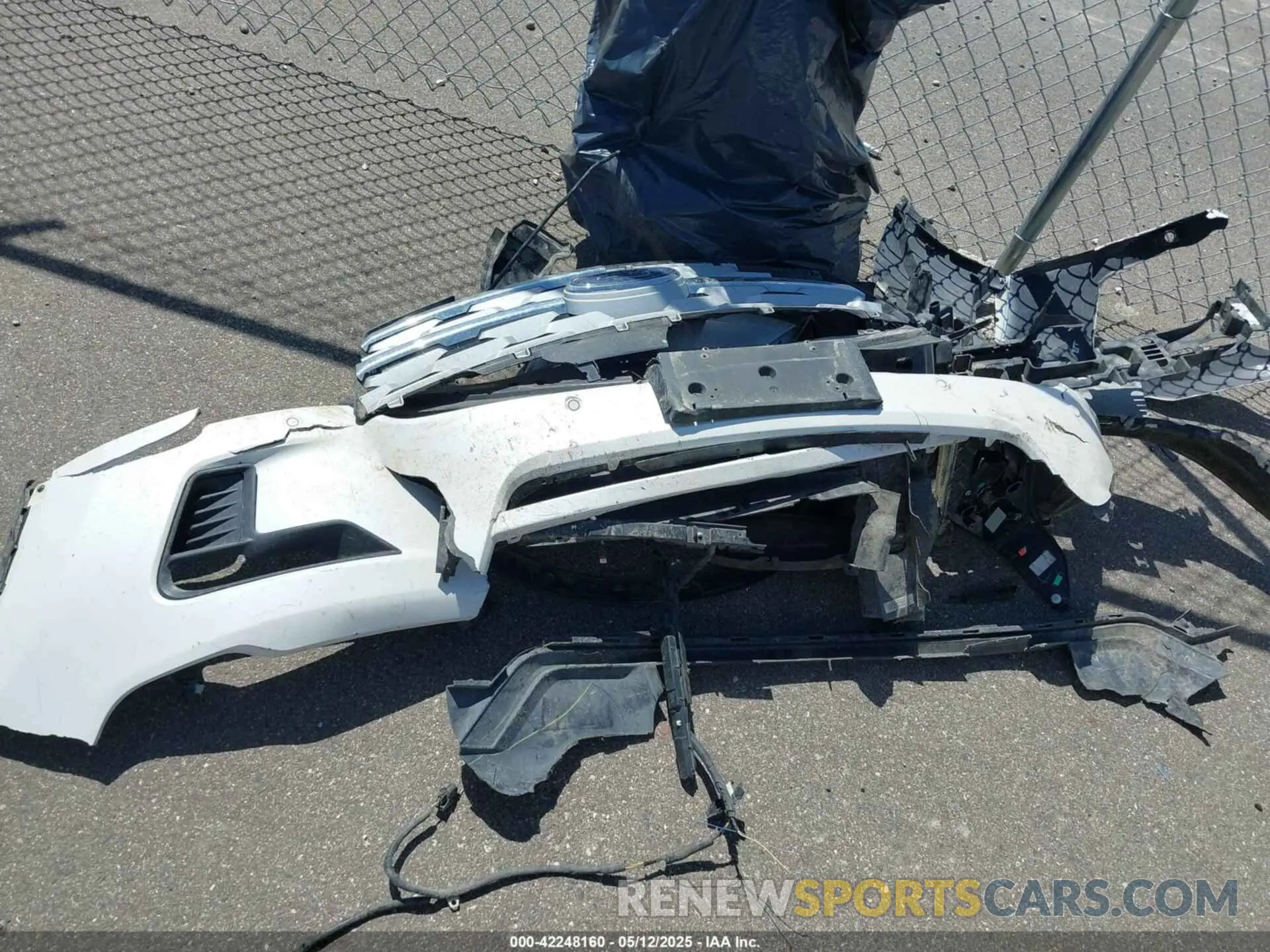 12 Photograph of a damaged car 1FM5K8D81KGA60406 FORD EXPLORER 2019