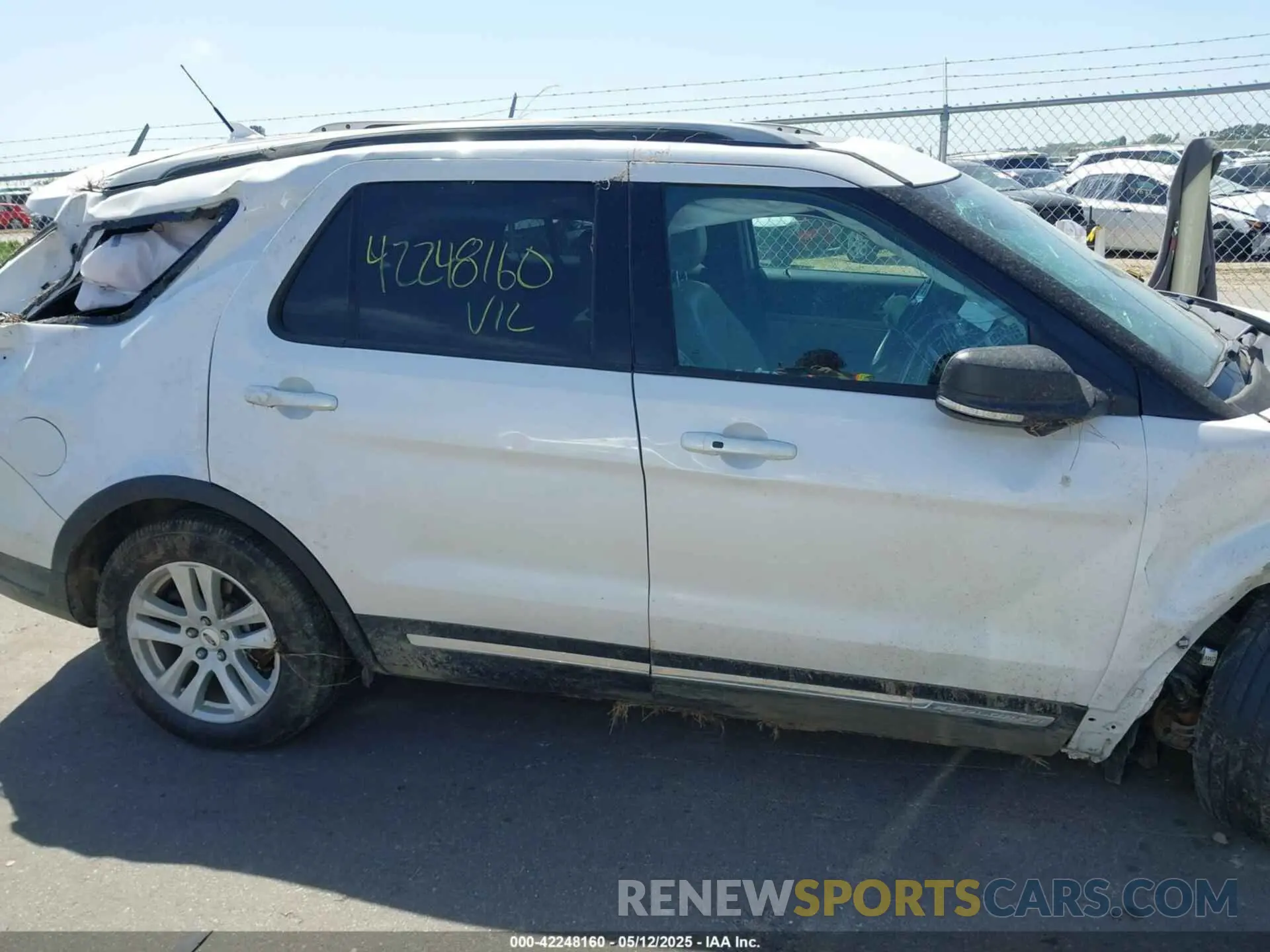 14 Photograph of a damaged car 1FM5K8D81KGA60406 FORD EXPLORER 2019