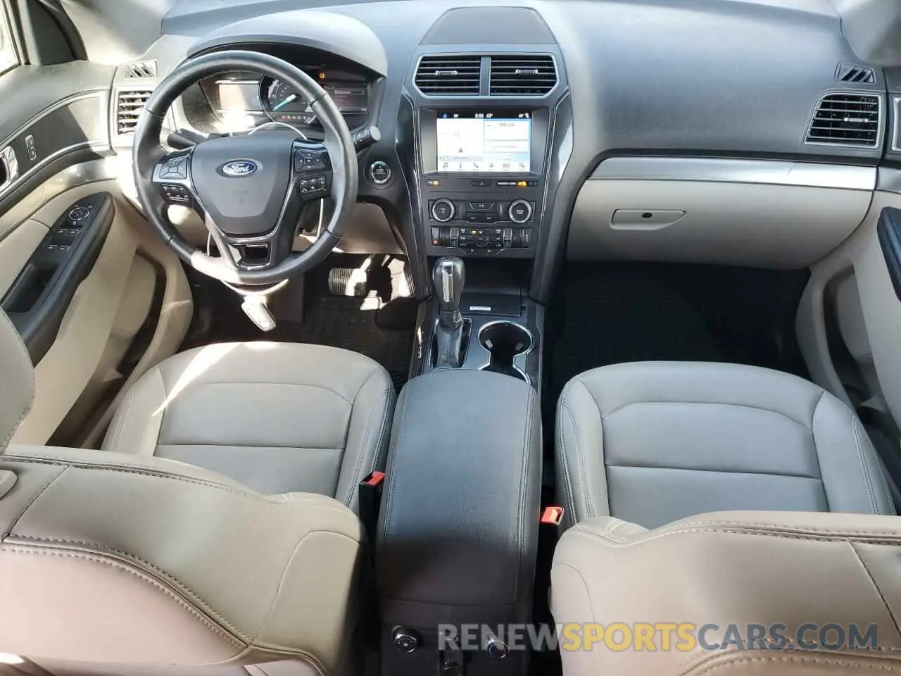 8 Photograph of a damaged car 1FM5K8D81KGB05053 FORD EXPLORER 2019