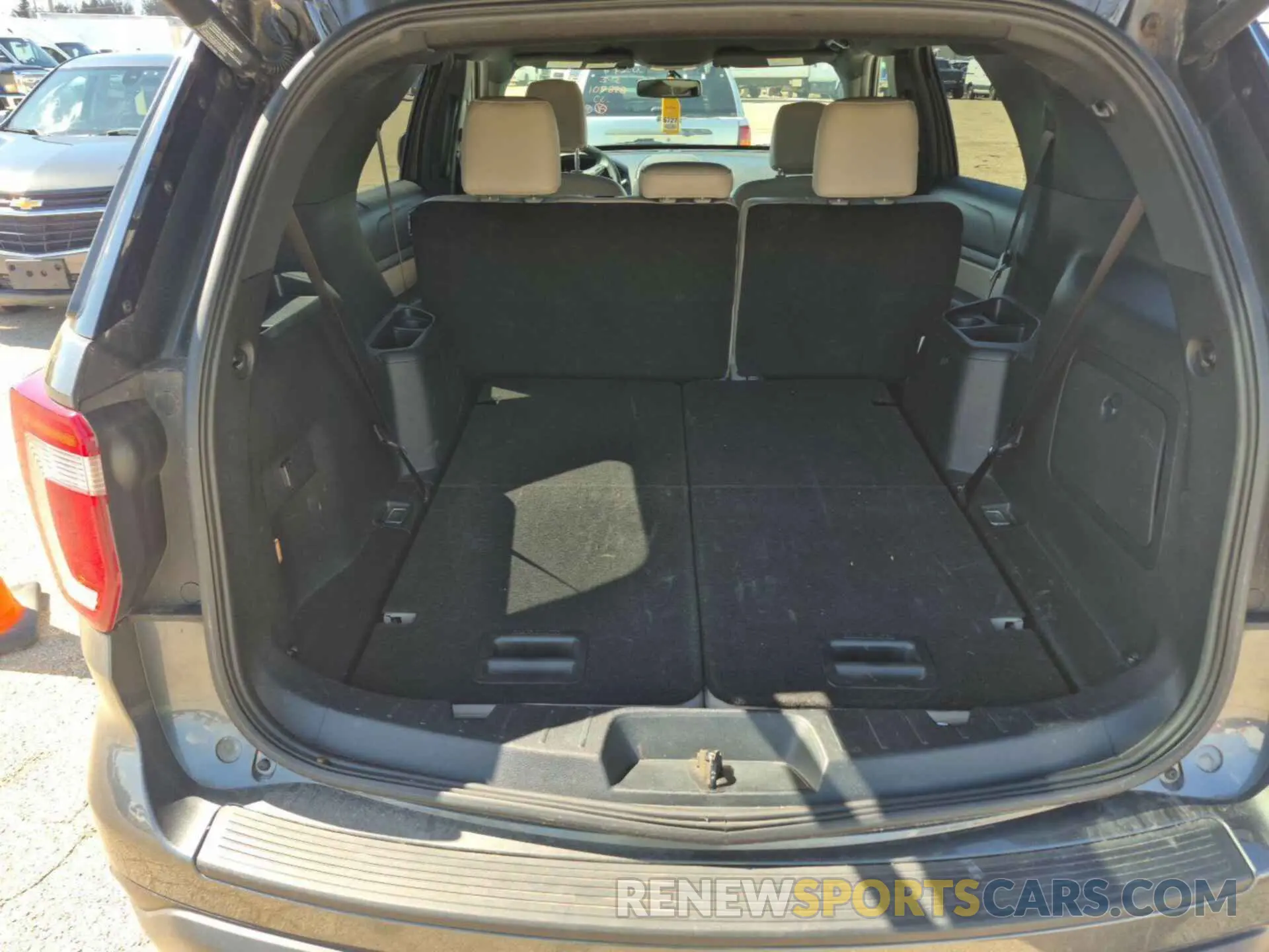 23 Photograph of a damaged car 1FM5K8D81KGB25223 FORD EXPLORER 2019