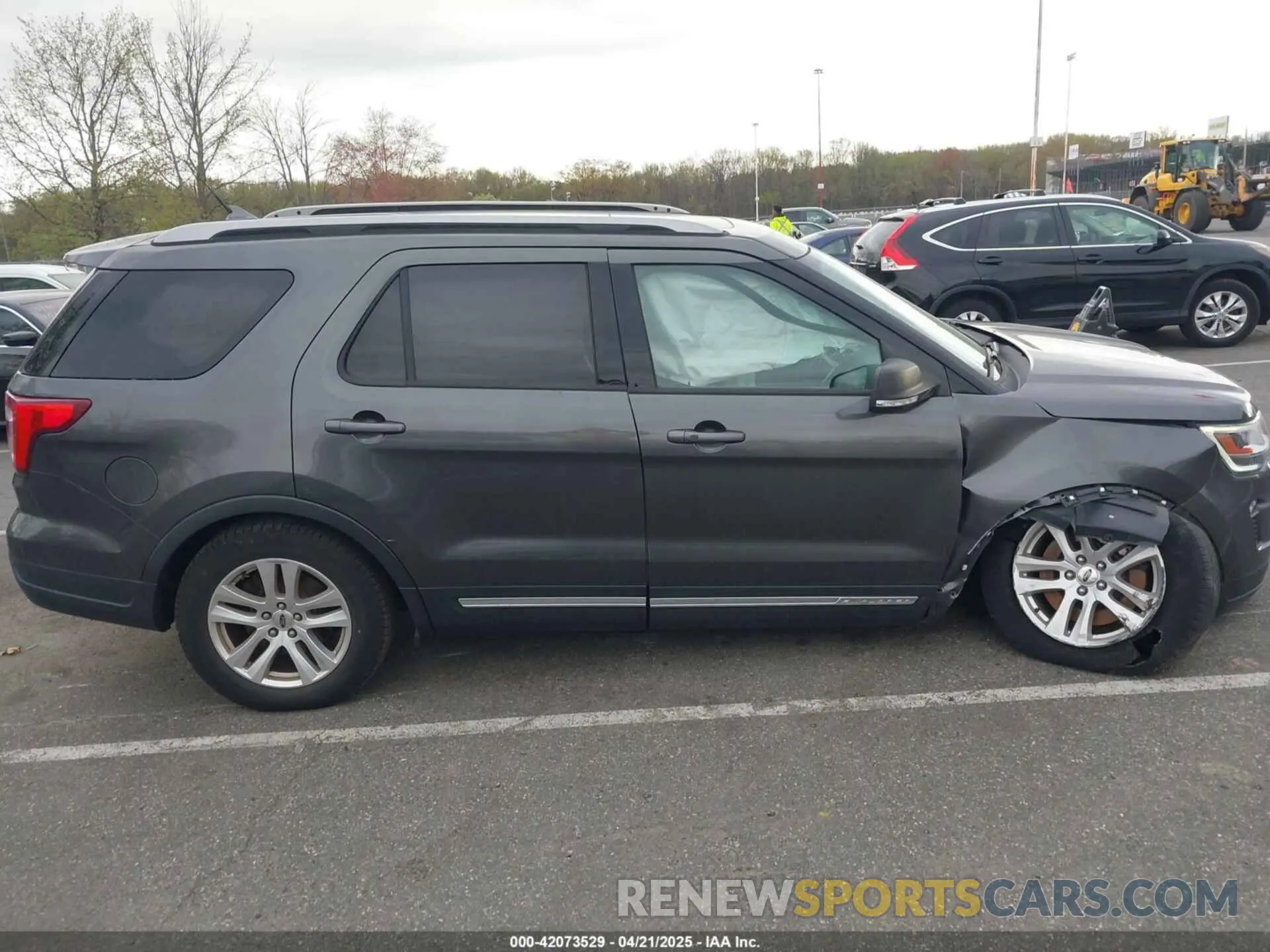13 Photograph of a damaged car 1FM5K8D82KGA48605 FORD EXPLORER 2019