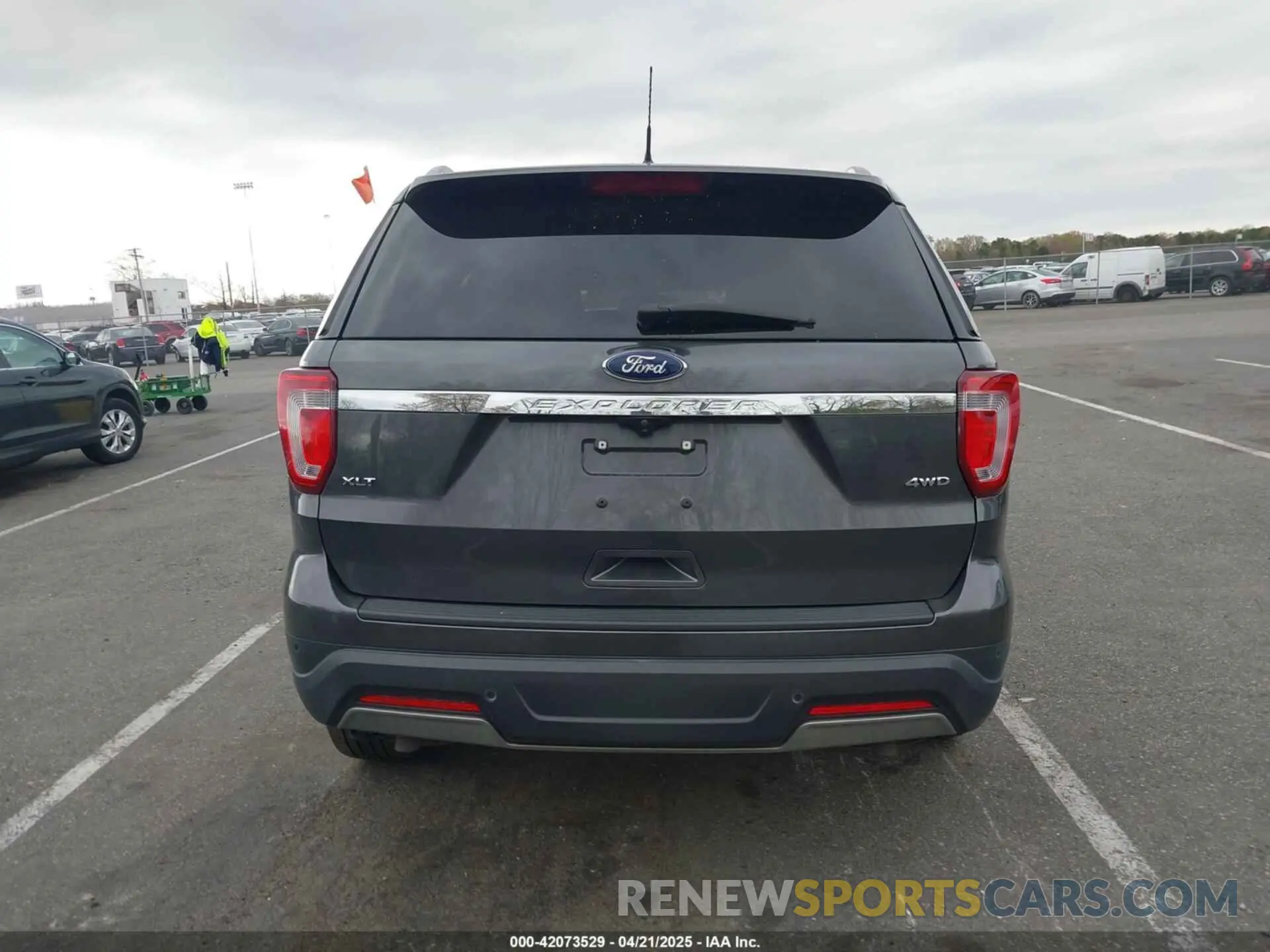 16 Photograph of a damaged car 1FM5K8D82KGA48605 FORD EXPLORER 2019