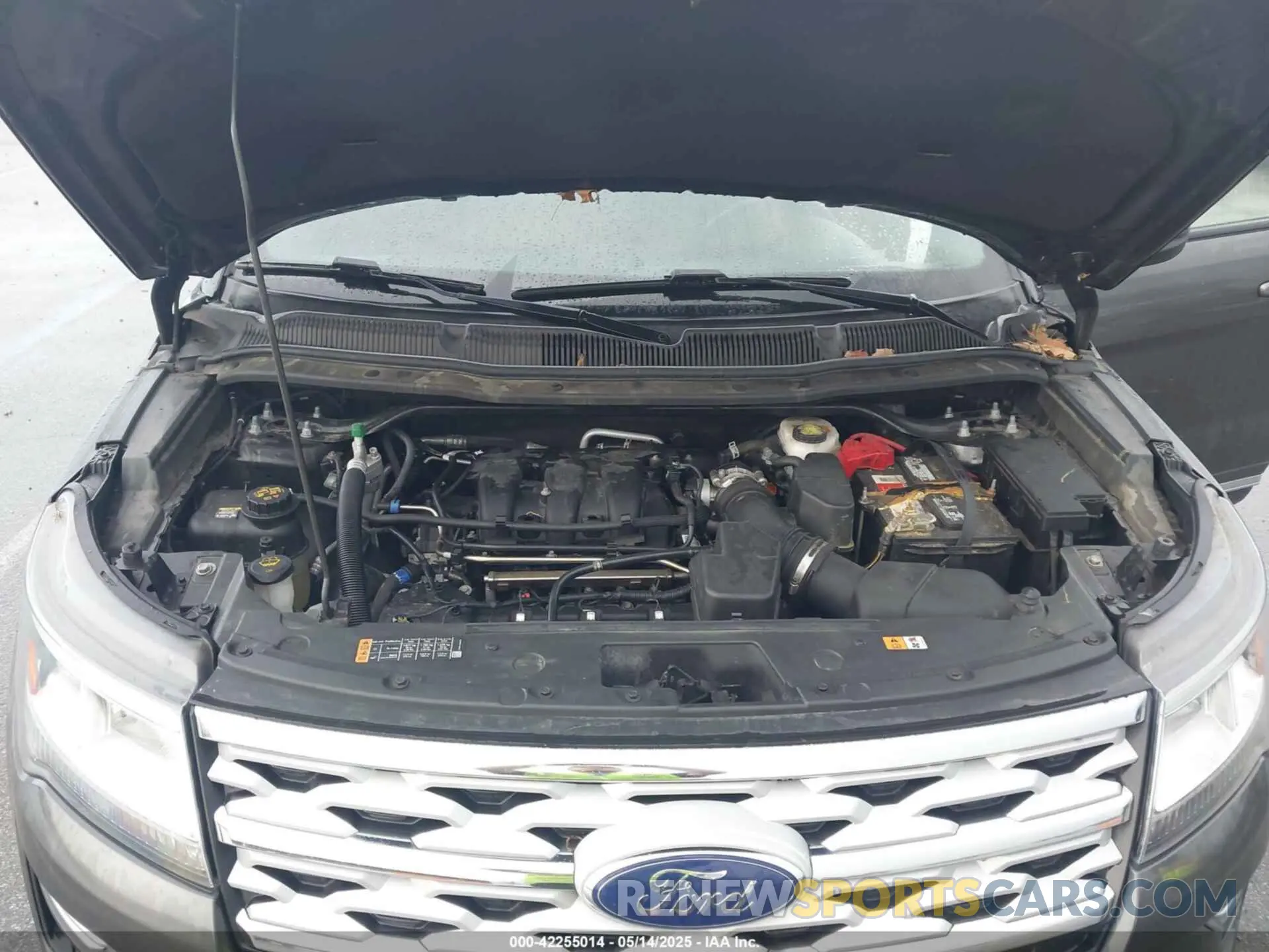 10 Photograph of a damaged car 1FM5K8D82KGA59023 FORD EXPLORER 2019
