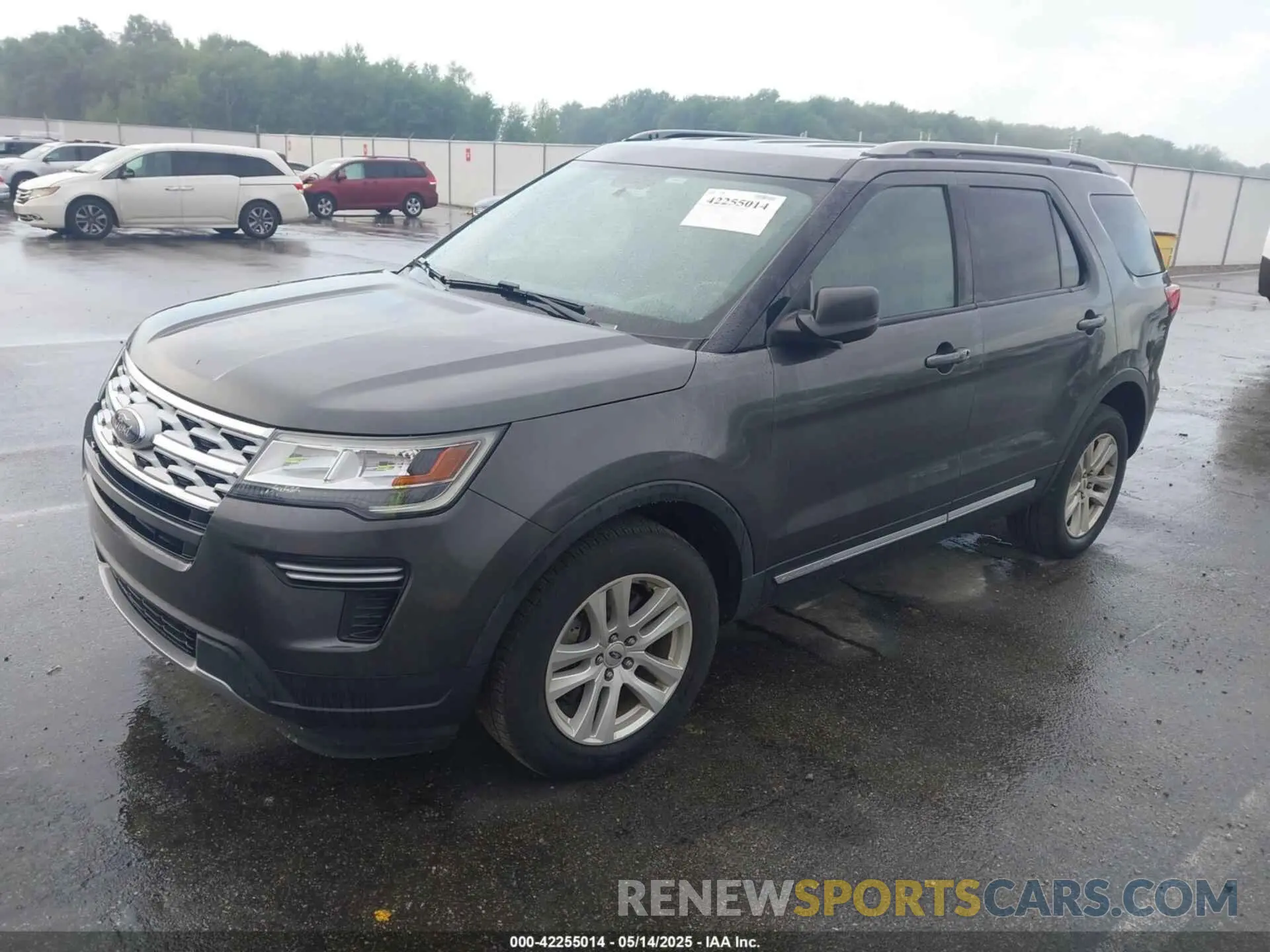2 Photograph of a damaged car 1FM5K8D82KGA59023 FORD EXPLORER 2019