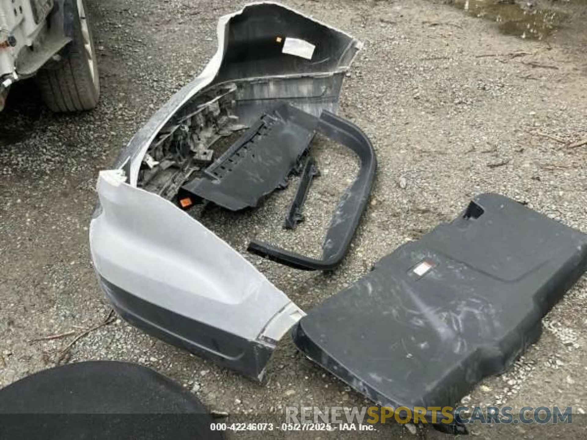 12 Photograph of a damaged car 1FM5K8D82KGB40815 FORD EXPLORER 2019