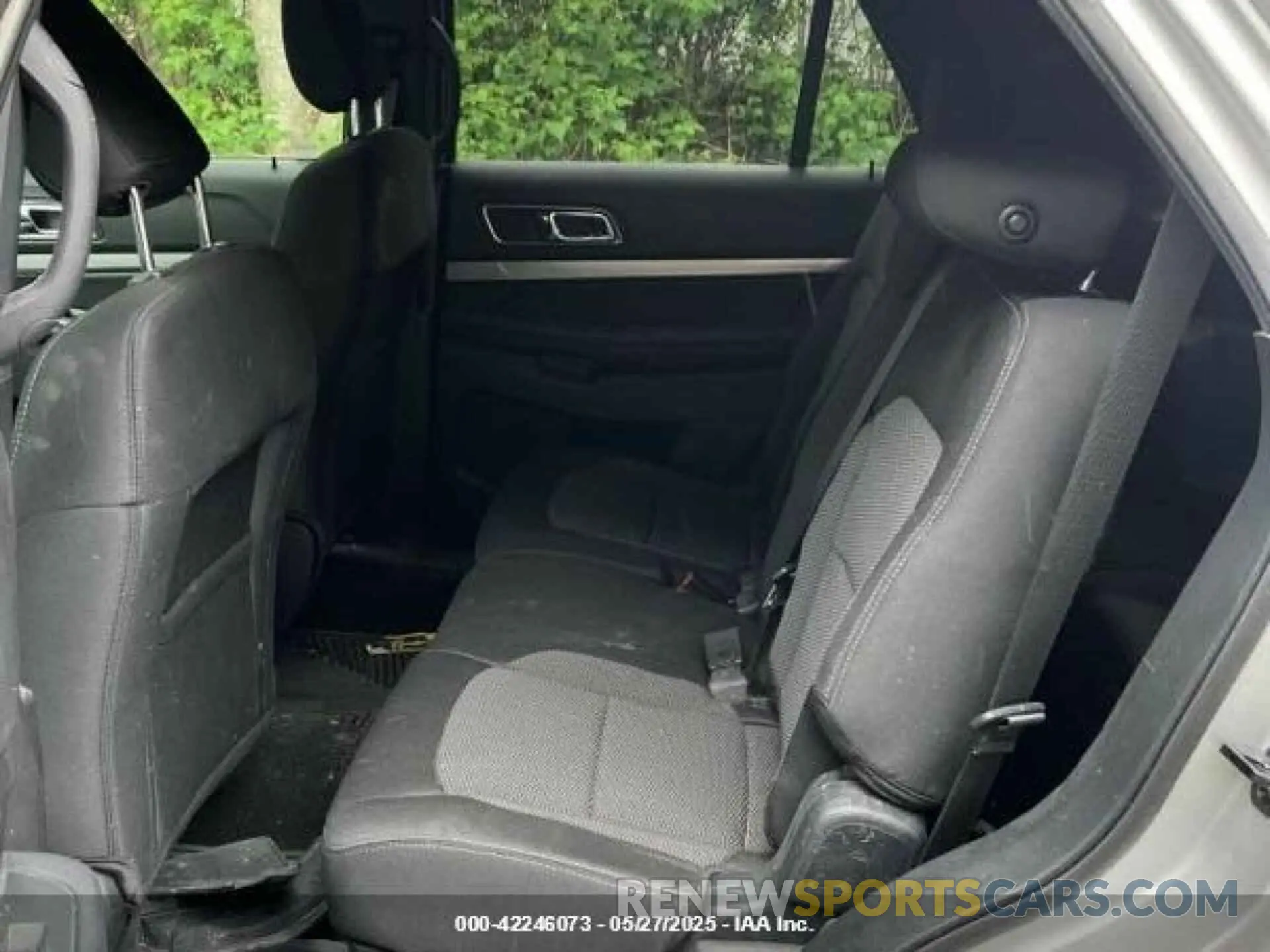 8 Photograph of a damaged car 1FM5K8D82KGB40815 FORD EXPLORER 2019