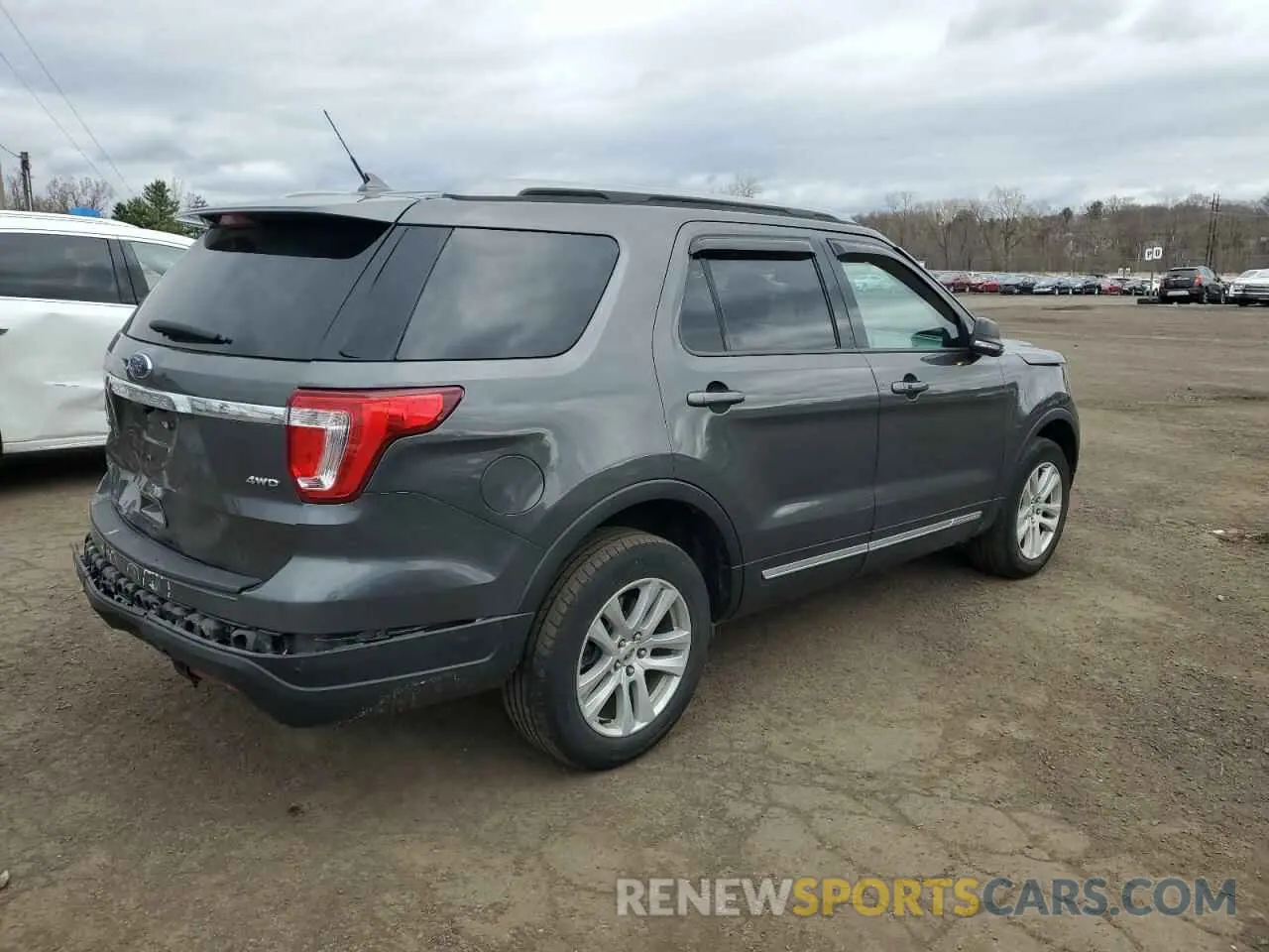 3 Photograph of a damaged car 1FM5K8D83KGA94587 FORD EXPLORER 2019