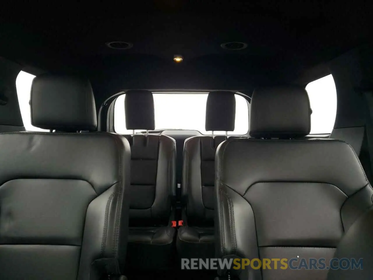 10 Photograph of a damaged car 1FM5K8D84KGA38562 FORD EXPLORER 2019