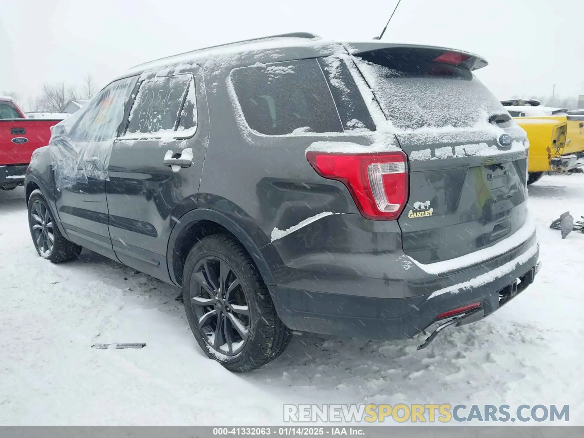 3 Photograph of a damaged car 1FM5K8D84KGB04303 FORD EXPLORER 2019