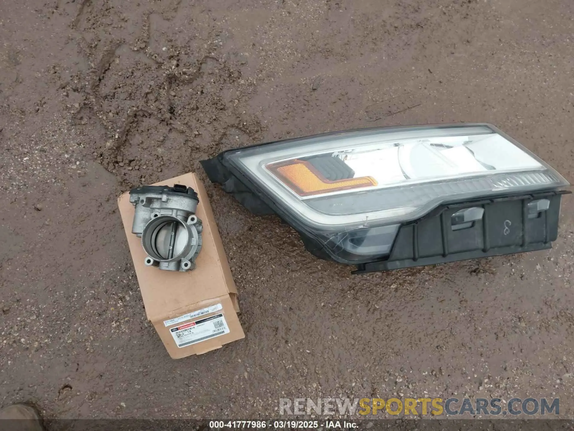 12 Photograph of a damaged car 1FM5K8D85KGA05196 FORD EXPLORER 2019