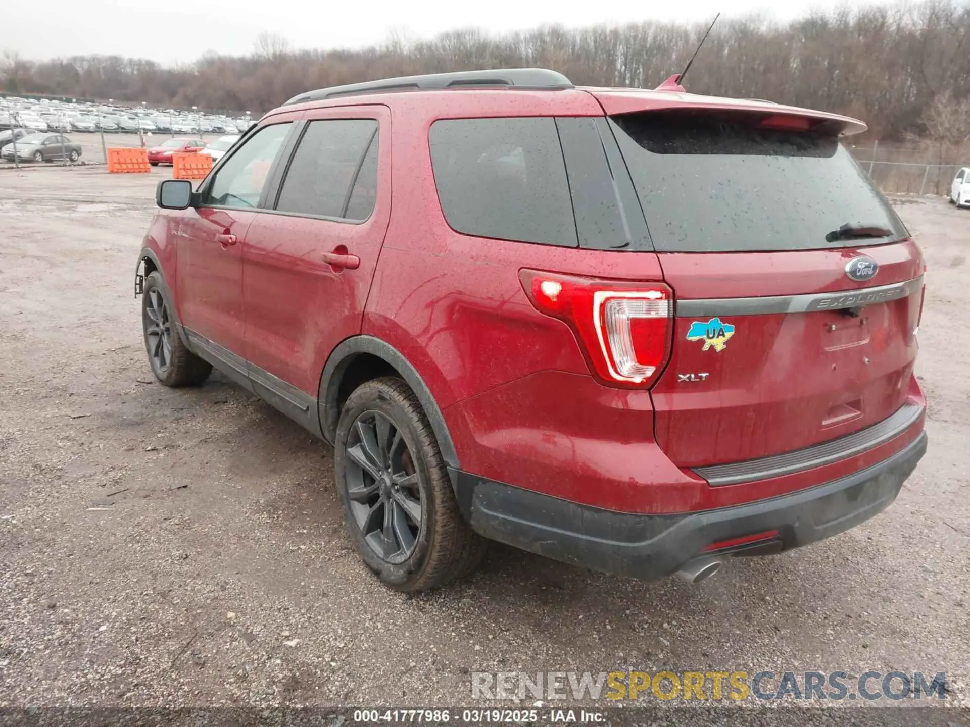 3 Photograph of a damaged car 1FM5K8D85KGA05196 FORD EXPLORER 2019