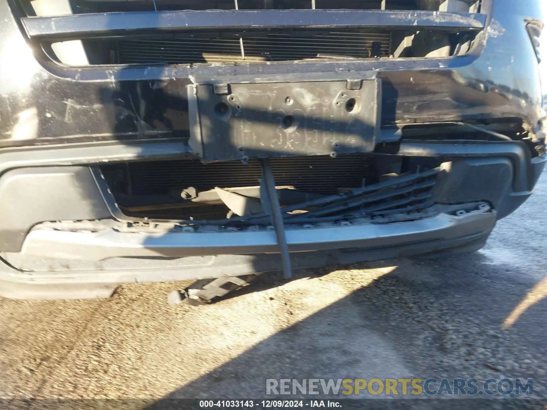 19 Photograph of a damaged car 1FM5K8D85KGA15419 FORD EXPLORER 2019