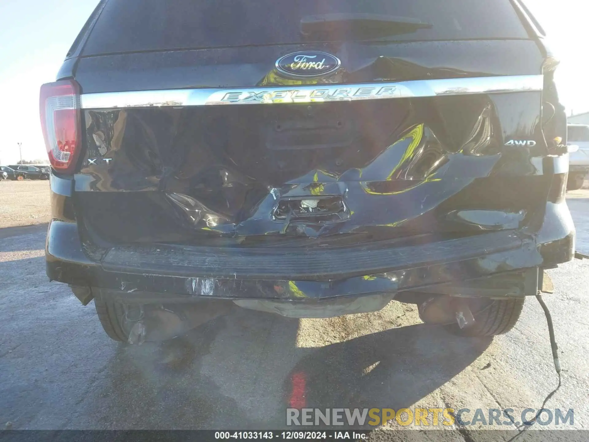 6 Photograph of a damaged car 1FM5K8D85KGA15419 FORD EXPLORER 2019