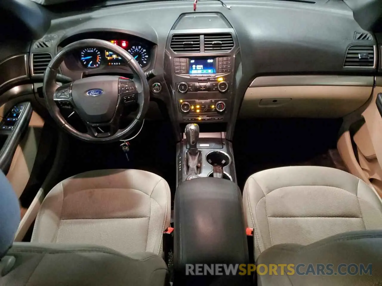 8 Photograph of a damaged car 1FM5K8D85KGA74986 FORD EXPLORER 2019