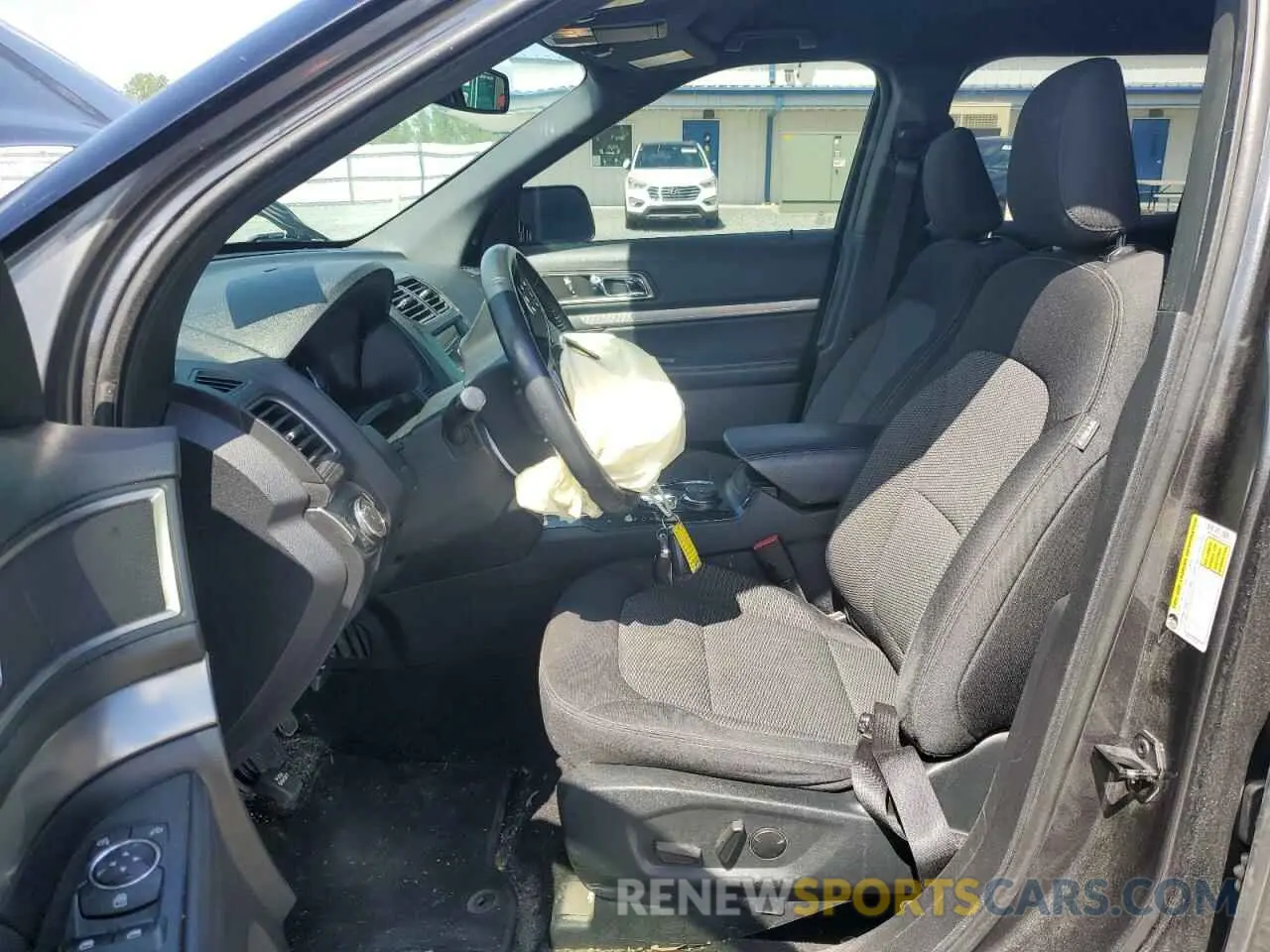 7 Photograph of a damaged car 1FM5K8D85KGA81260 FORD EXPLORER 2019