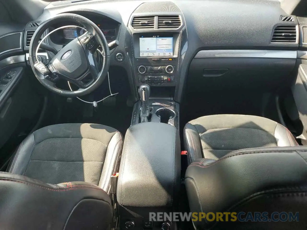 8 Photograph of a damaged car 1FM5K8D85KGA82702 FORD EXPLORER 2019