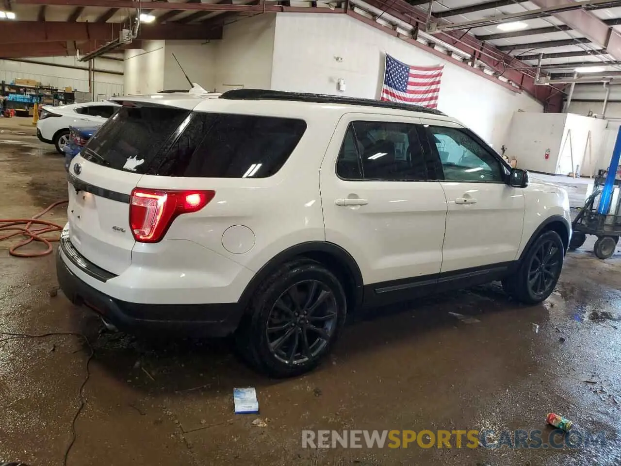 3 Photograph of a damaged car 1FM5K8D86KGA33685 FORD EXPLORER 2019