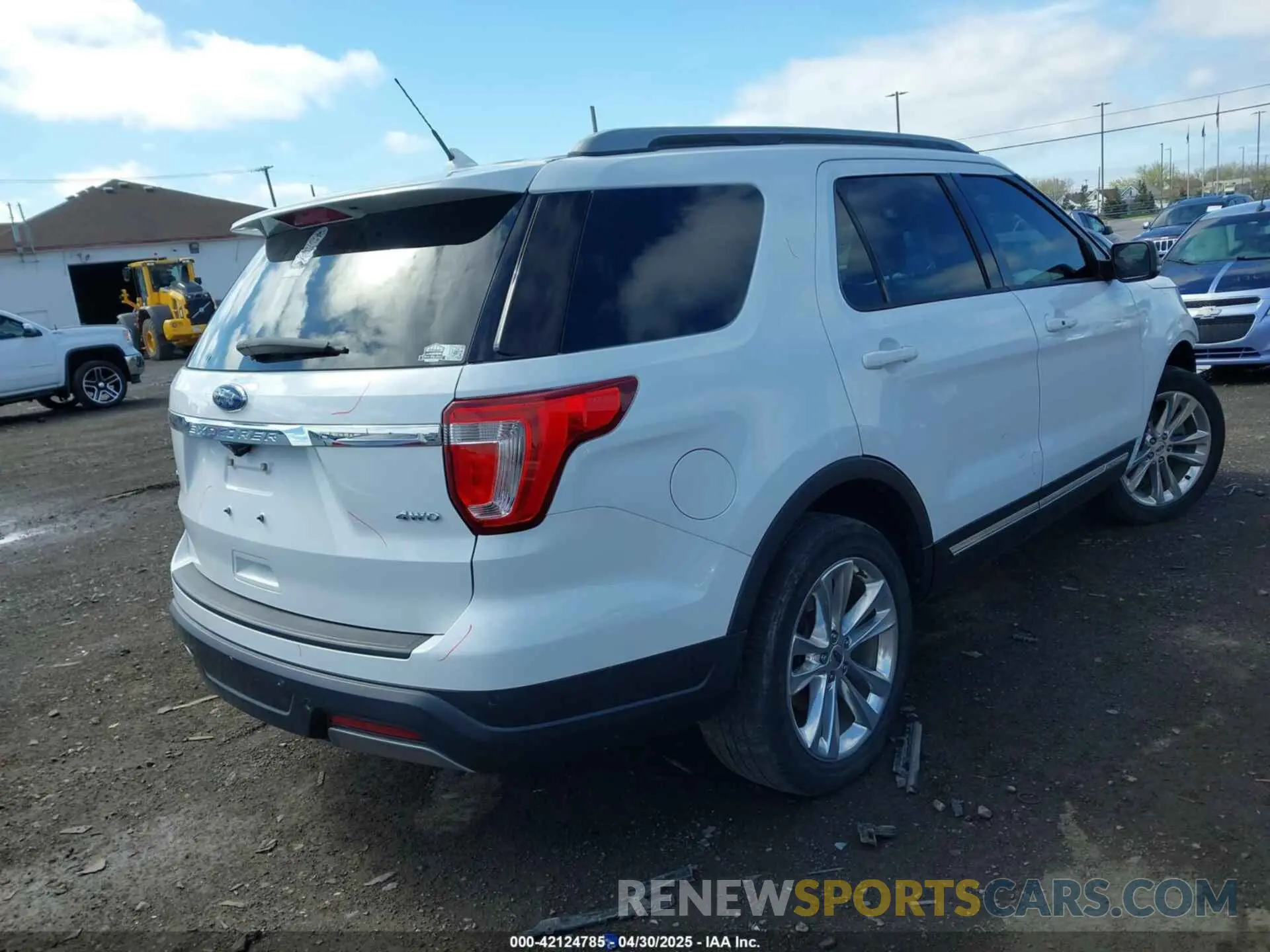 4 Photograph of a damaged car 1FM5K8D86KGB55656 FORD EXPLORER 2019
