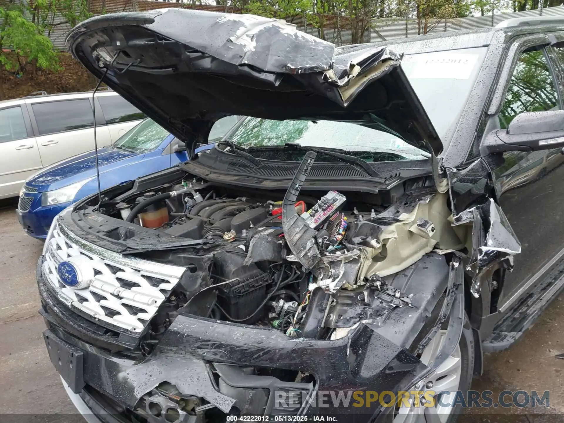 6 Photograph of a damaged car 1FM5K8D87KGA05751 FORD EXPLORER 2019