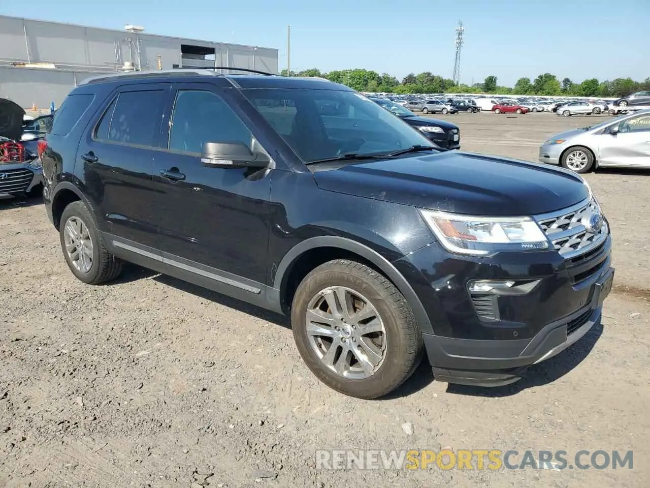 4 Photograph of a damaged car 1FM5K8D87KGA66811 FORD EXPLORER 2019