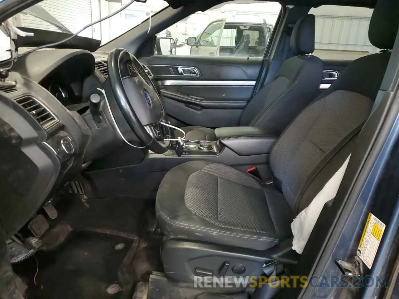 7 Photograph of a damaged car 1FM5K8D87KGA81972 FORD EXPLORER 2019