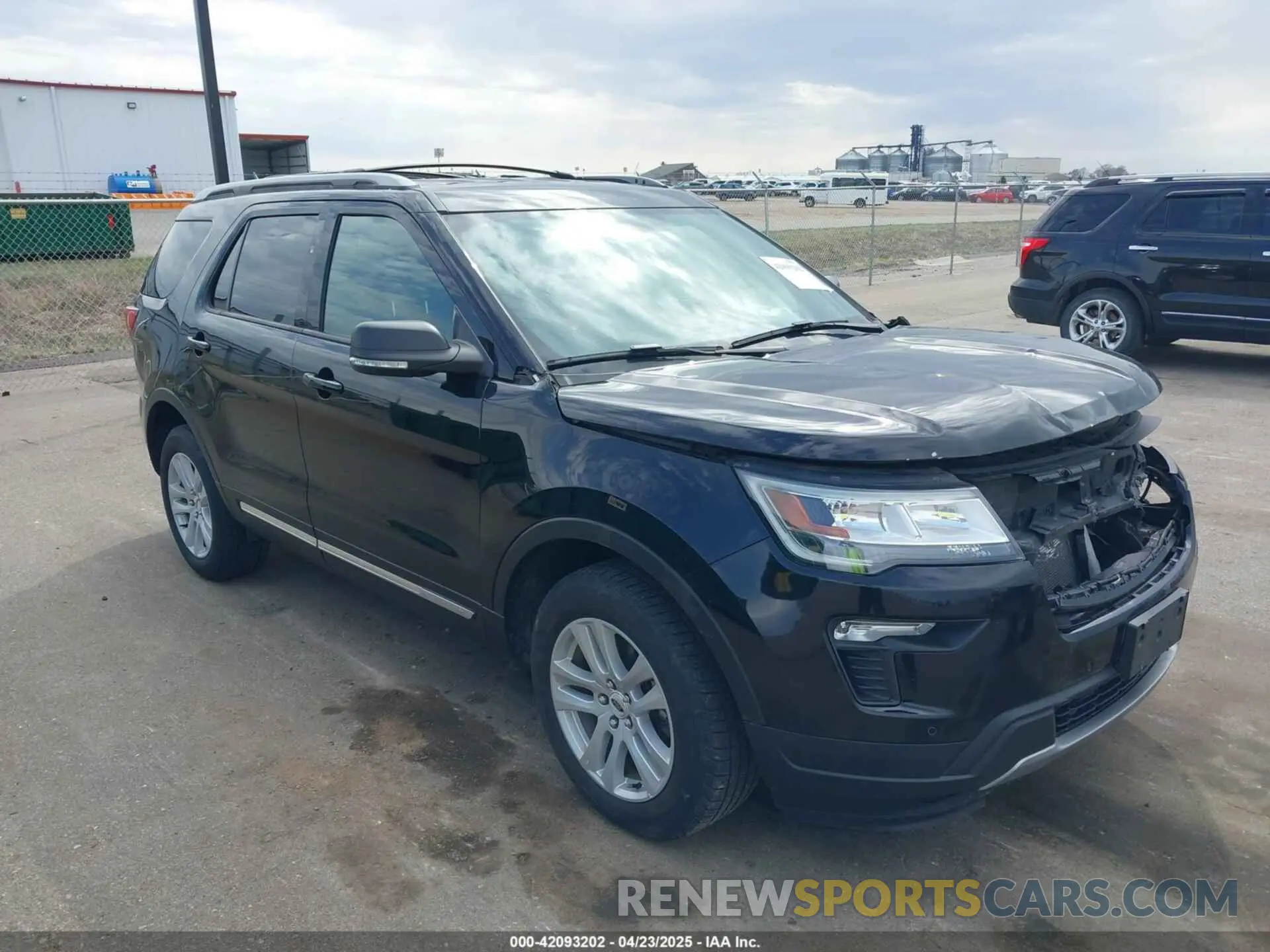 1 Photograph of a damaged car 1FM5K8D87KGB08202 FORD EXPLORER 2019