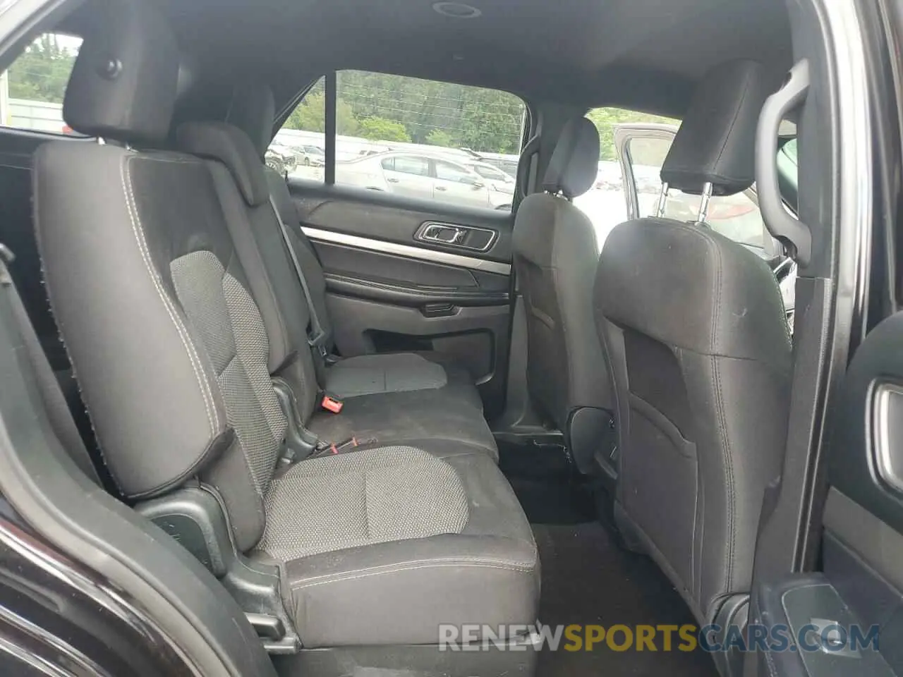 10 Photograph of a damaged car 1FM5K8D87KGB49090 FORD EXPLORER 2019