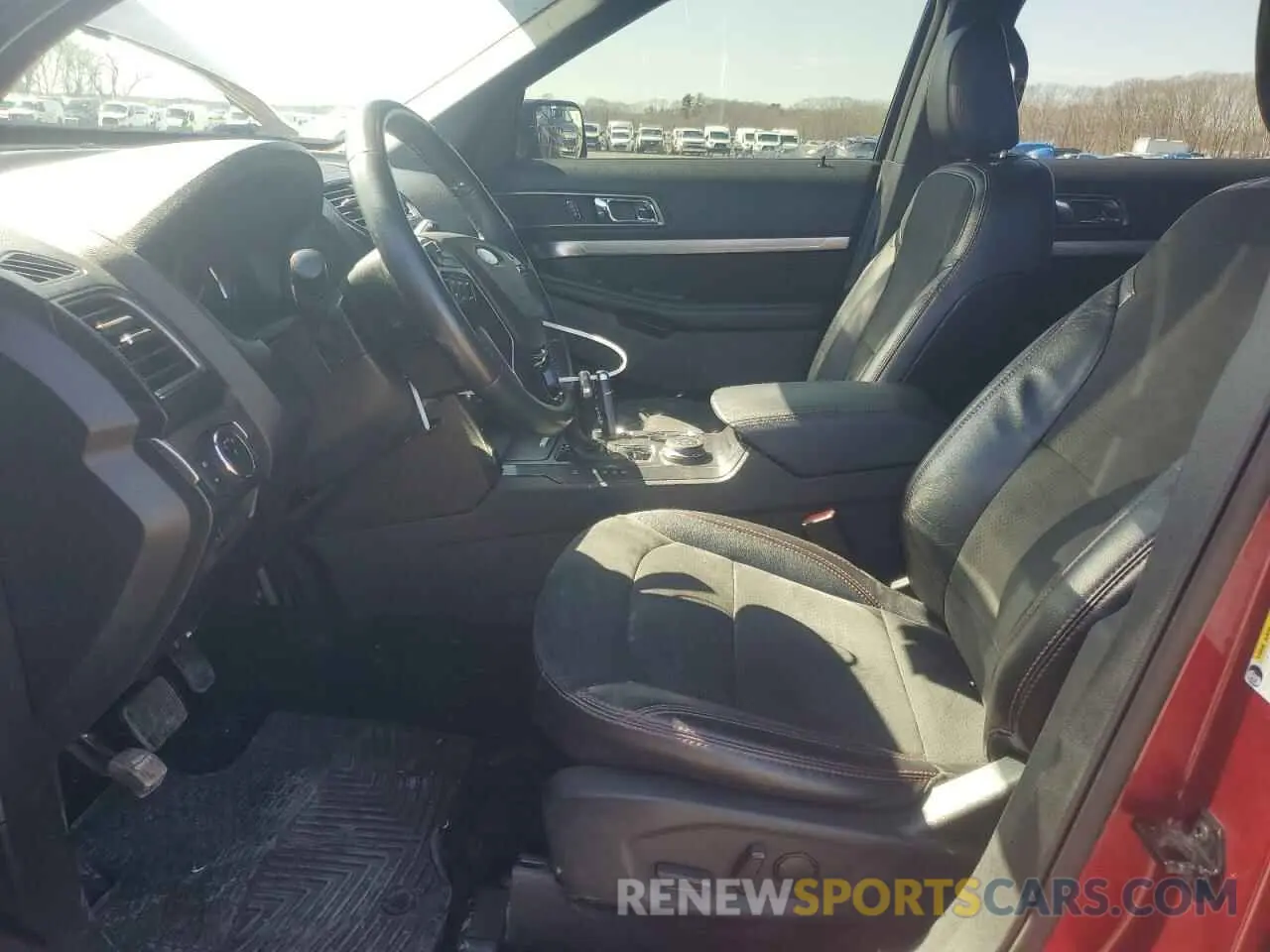 7 Photograph of a damaged car 1FM5K8D88KGA81415 FORD EXPLORER 2019