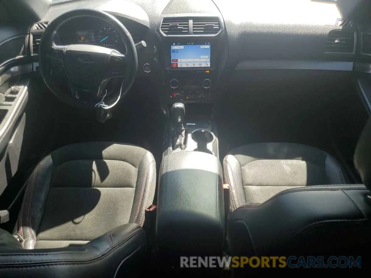 8 Photograph of a damaged car 1FM5K8D88KGA81415 FORD EXPLORER 2019