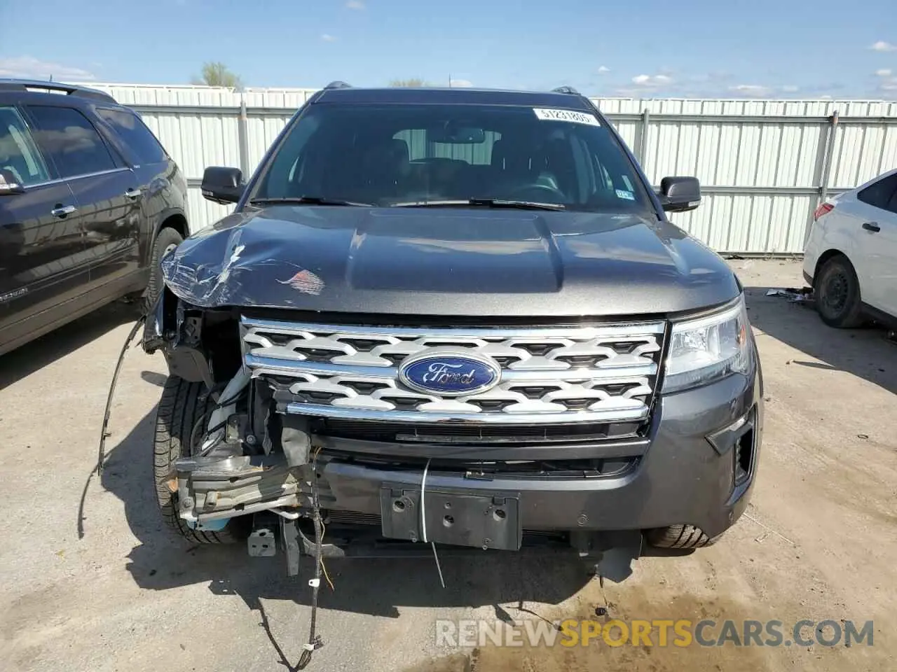 5 Photograph of a damaged car 1FM5K8D89KGA9973X FORD EXPLORER 2019