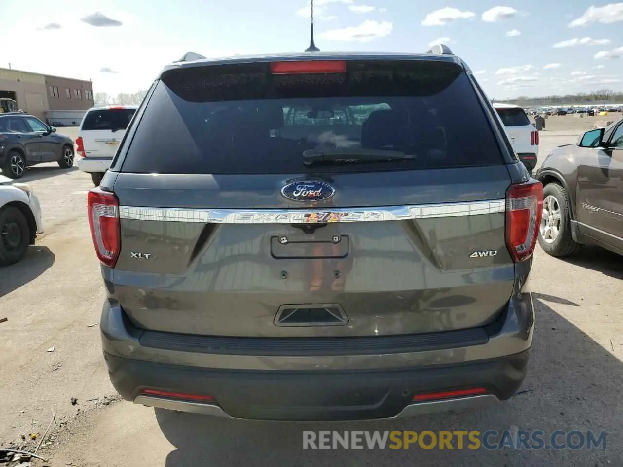 6 Photograph of a damaged car 1FM5K8D89KGA9973X FORD EXPLORER 2019