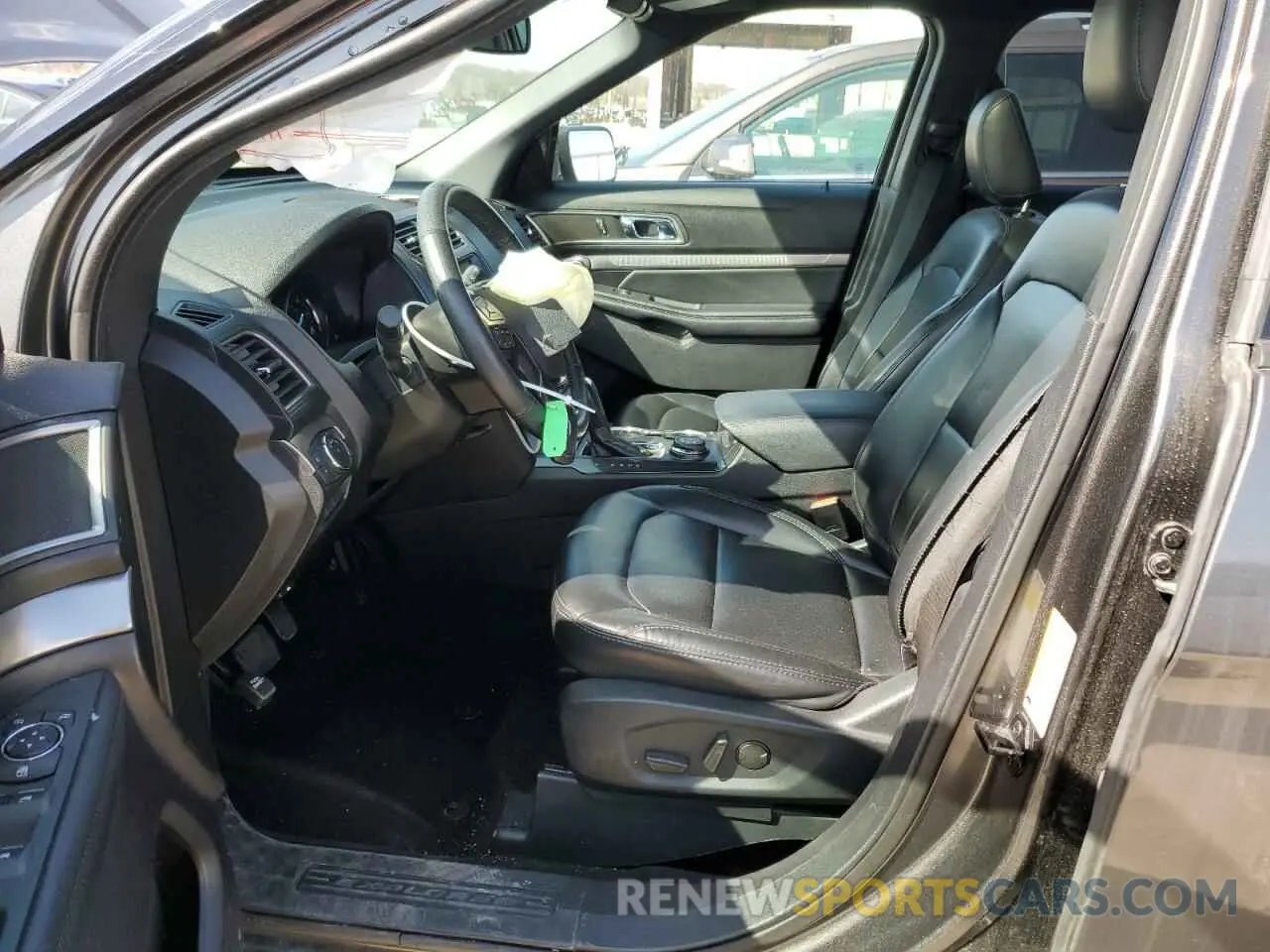 7 Photograph of a damaged car 1FM5K8D89KGA9973X FORD EXPLORER 2019