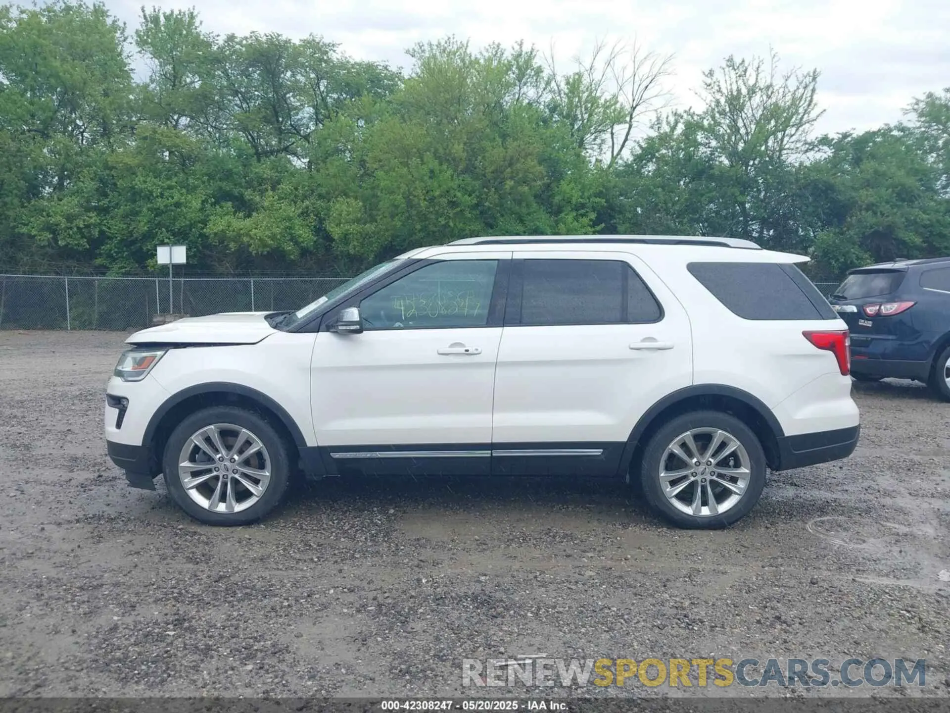 14 Photograph of a damaged car 1FM5K8D8XKGA38887 FORD EXPLORER 2019