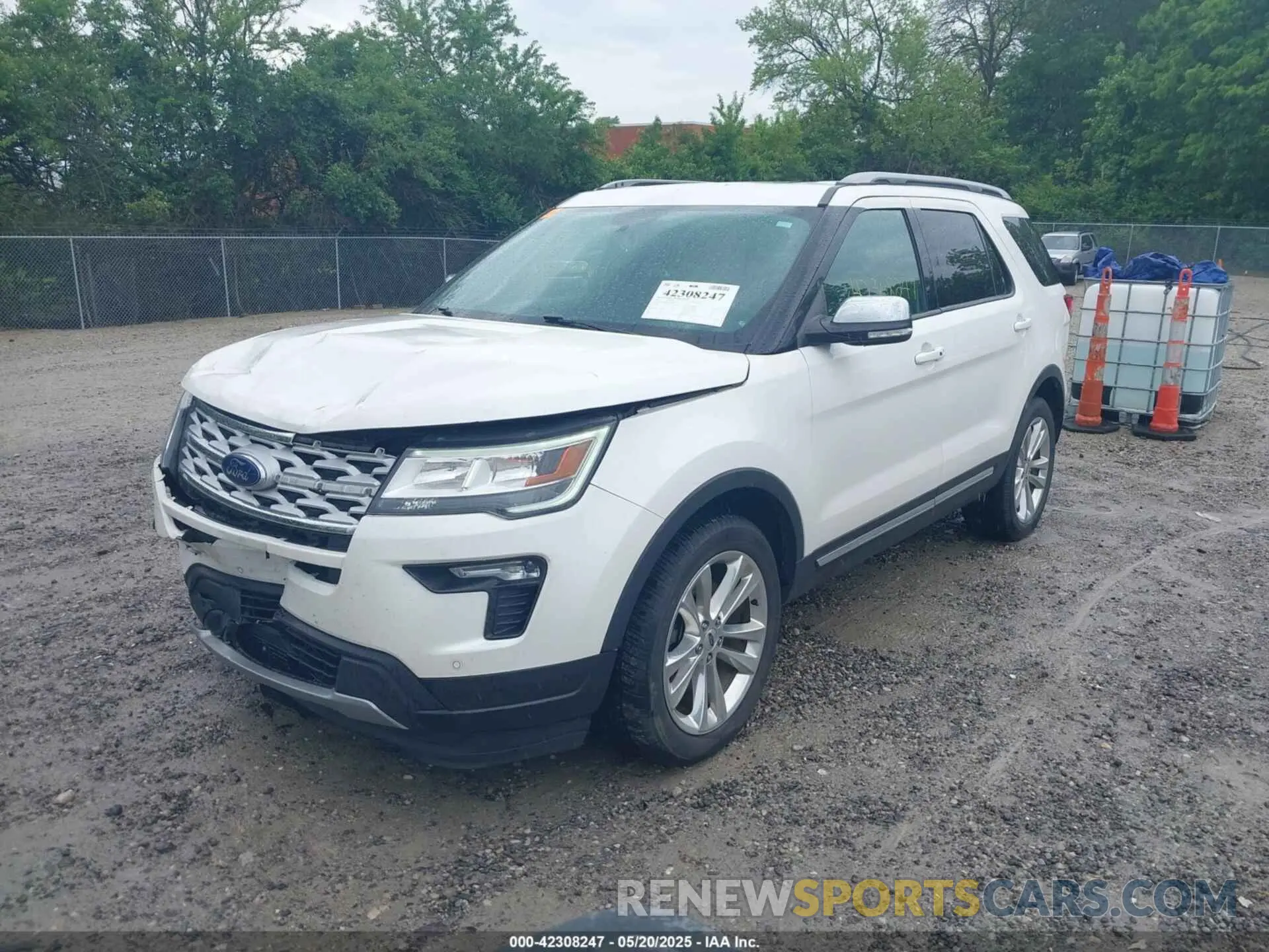 2 Photograph of a damaged car 1FM5K8D8XKGA38887 FORD EXPLORER 2019