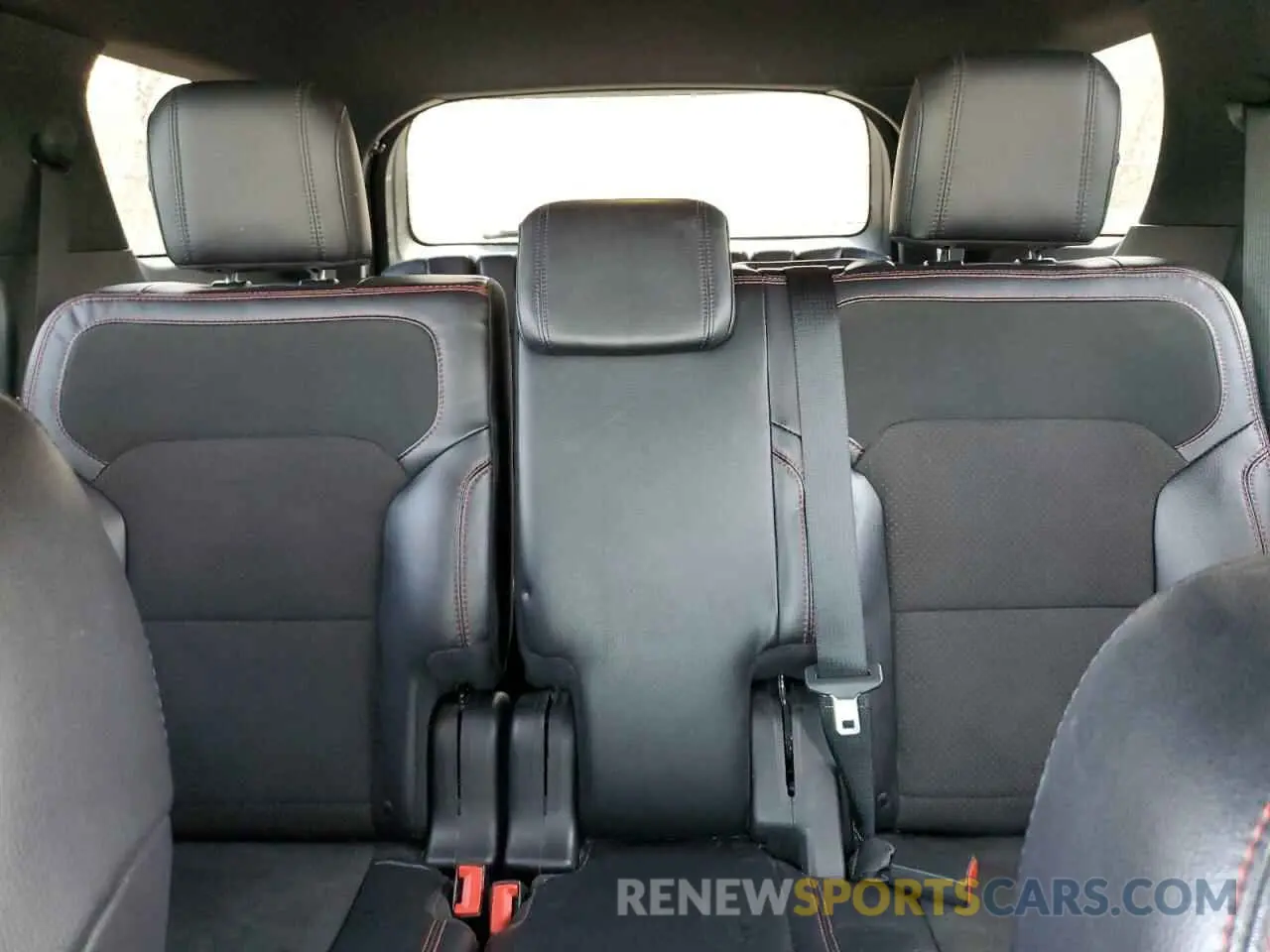 10 Photograph of a damaged car 1FM5K8D8XKGA74207 FORD EXPLORER 2019