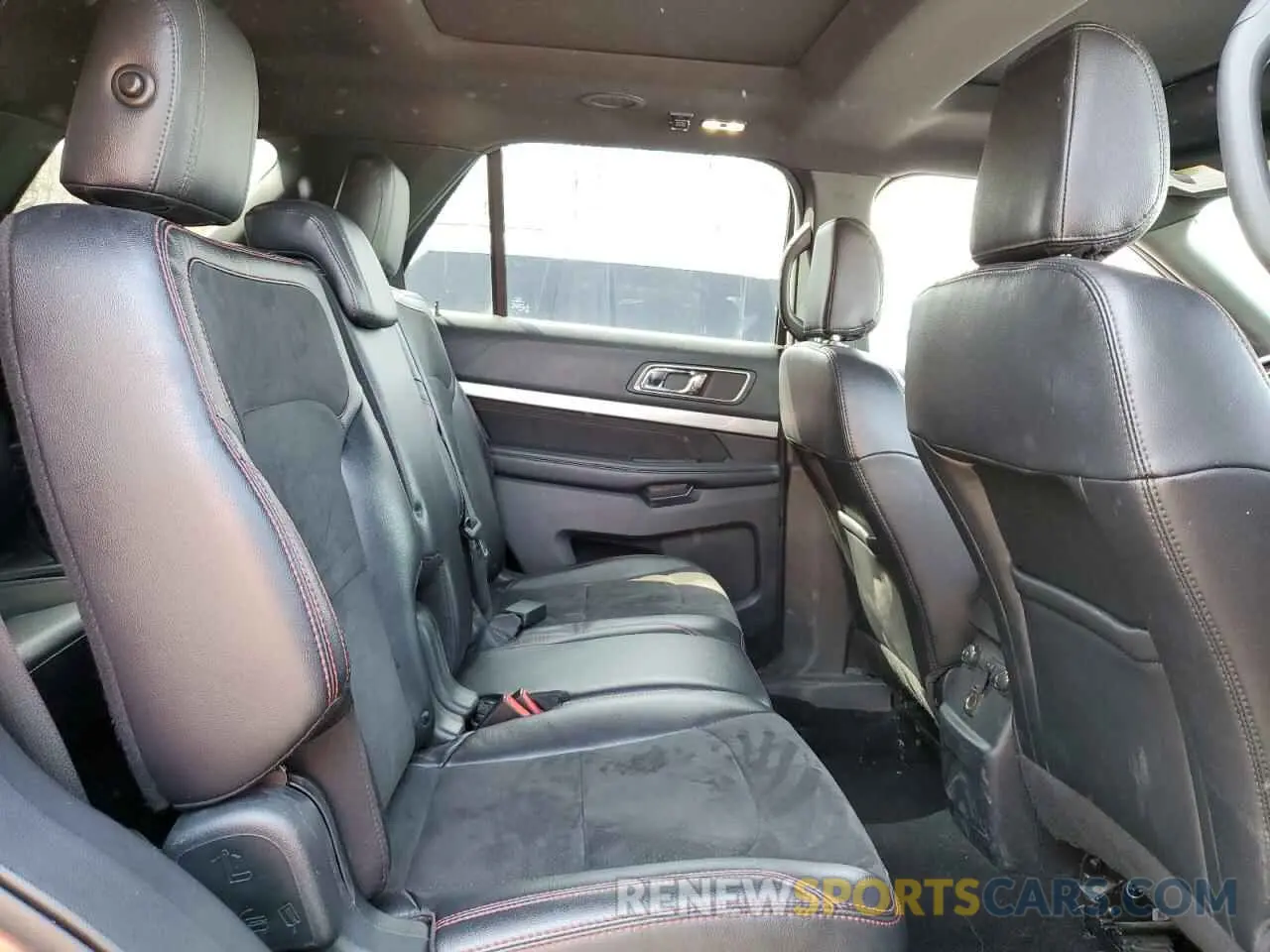 11 Photograph of a damaged car 1FM5K8D8XKGA74207 FORD EXPLORER 2019