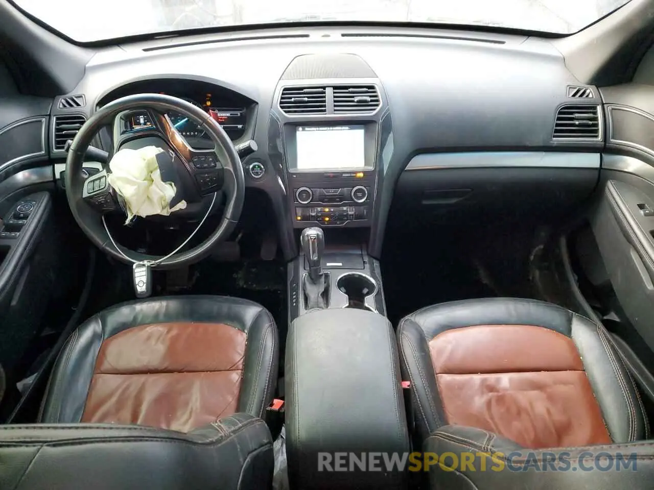8 Photograph of a damaged car 1FM5K8DH0KGA65287 FORD EXPLORER 2019